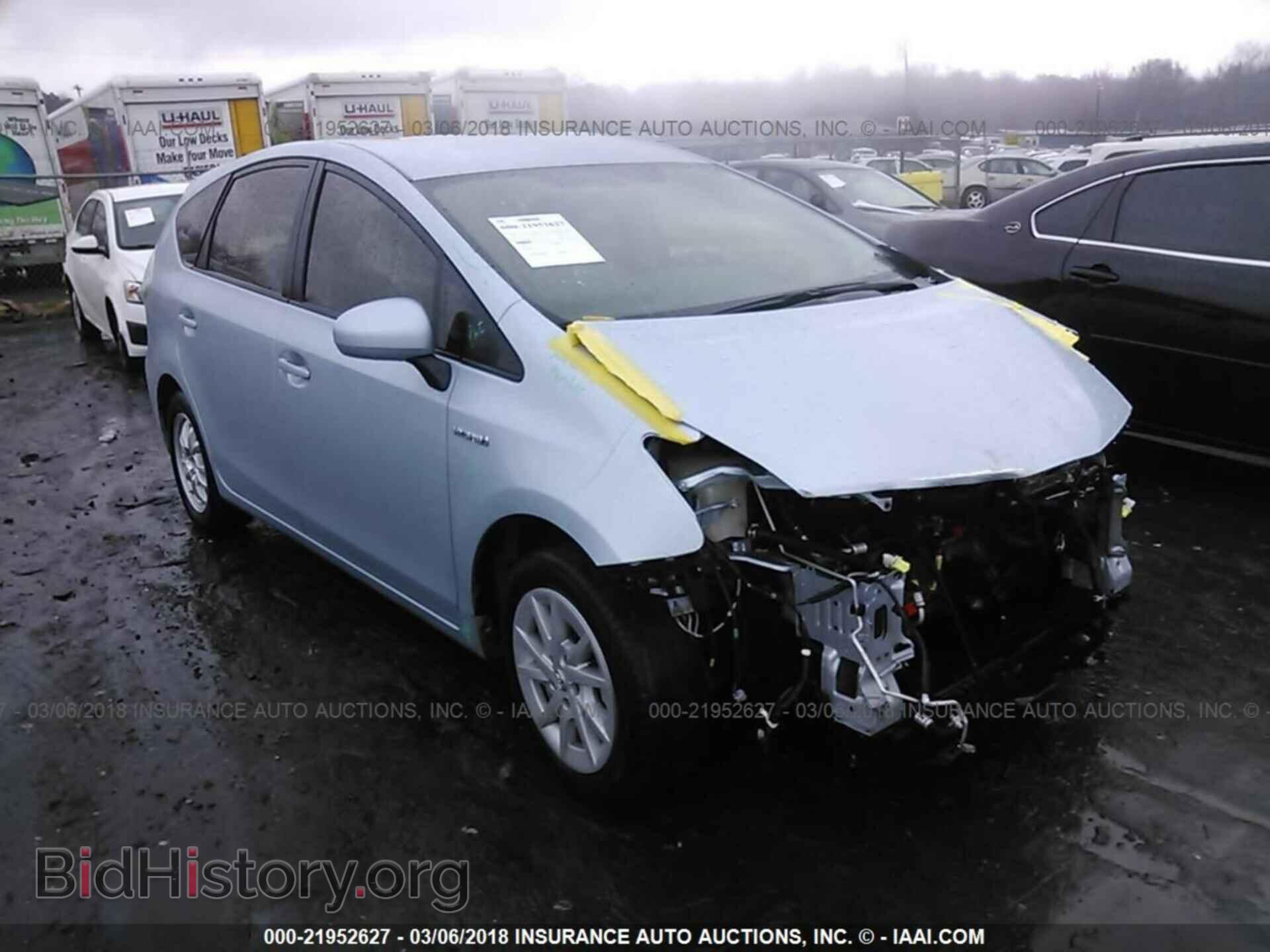 Фотография JTDZN3EU4E3331398 - Toyota Prius v 2014