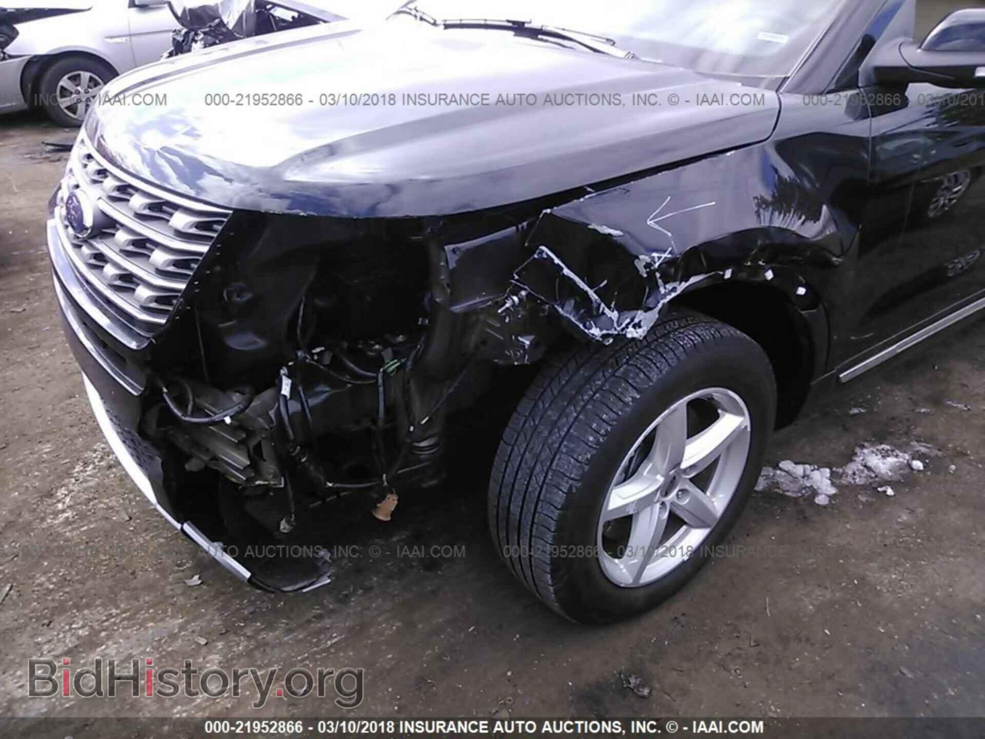 2017 Ford Explorer - VIN: 1FM5K8D86HGD18220 - Photo 6