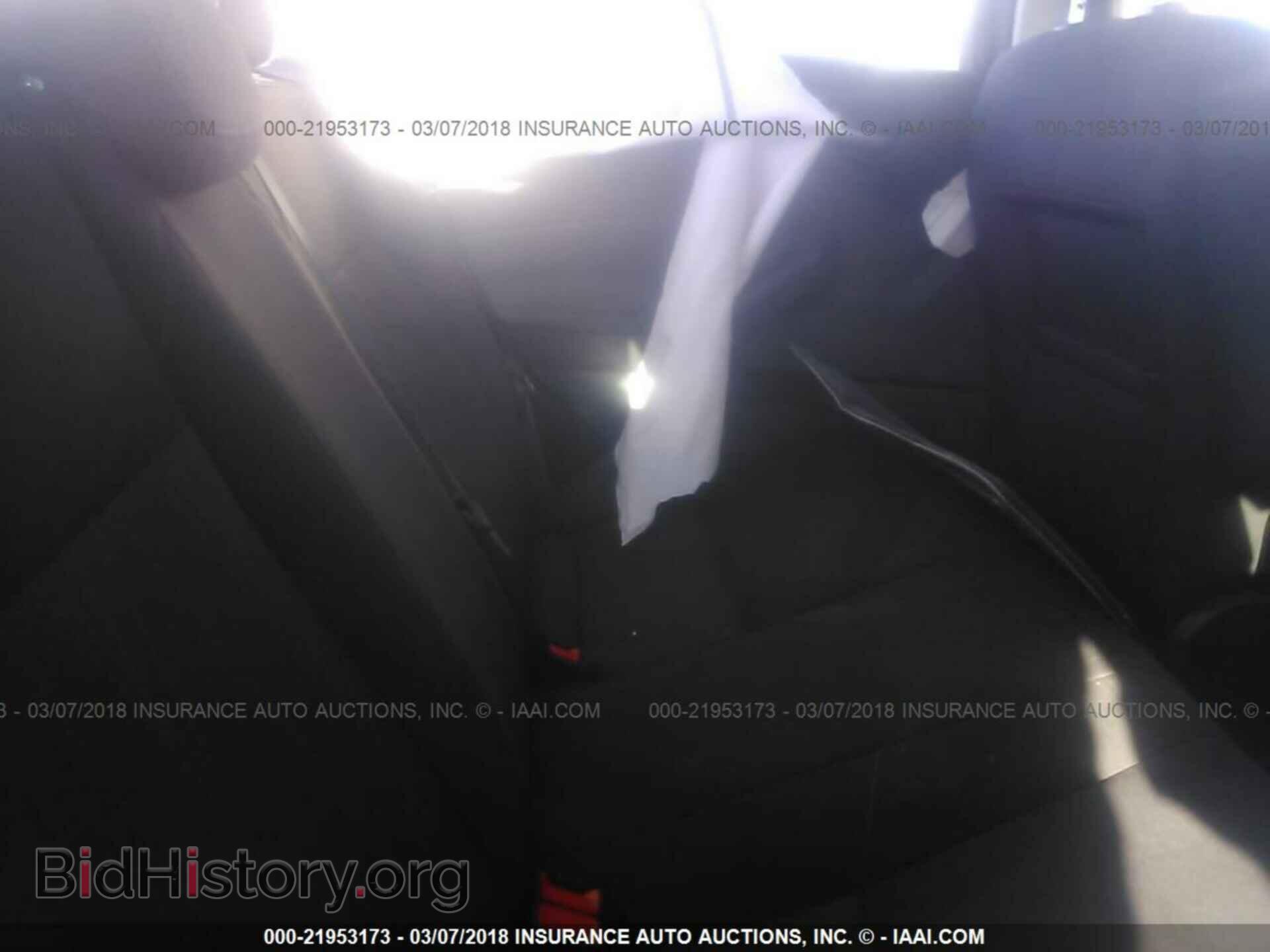 2016 Ford Focus - VIN: 1FADP3F27GL208902 - Фото 8