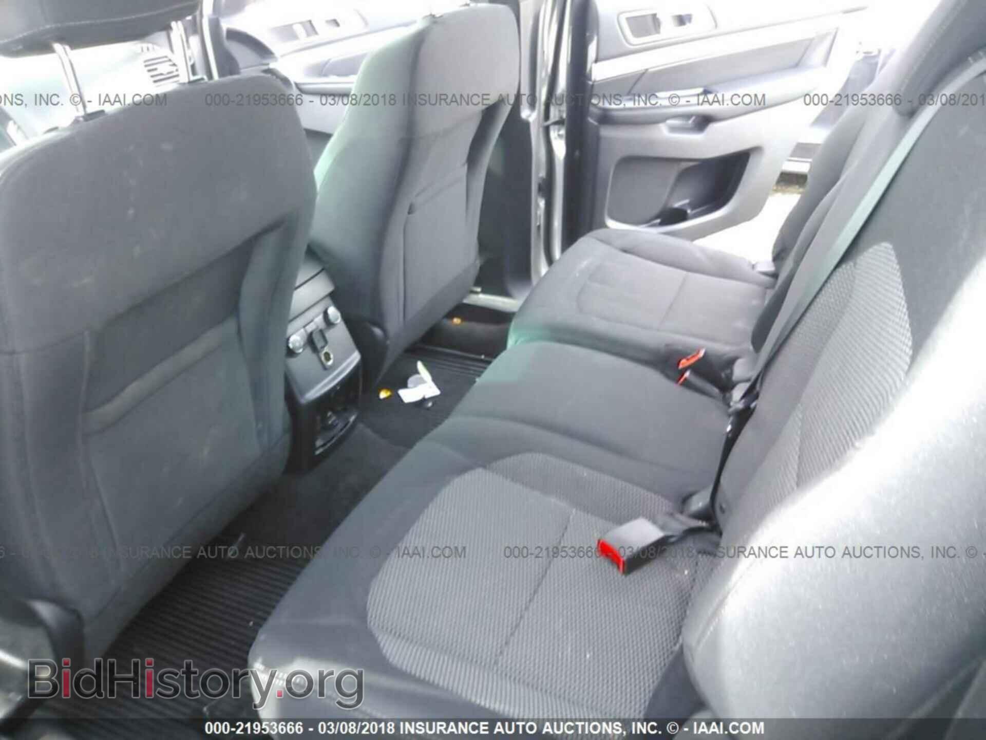 2016 Ford Explorer - VIN: 1FM5K8D82GGA18446 - Фото 8