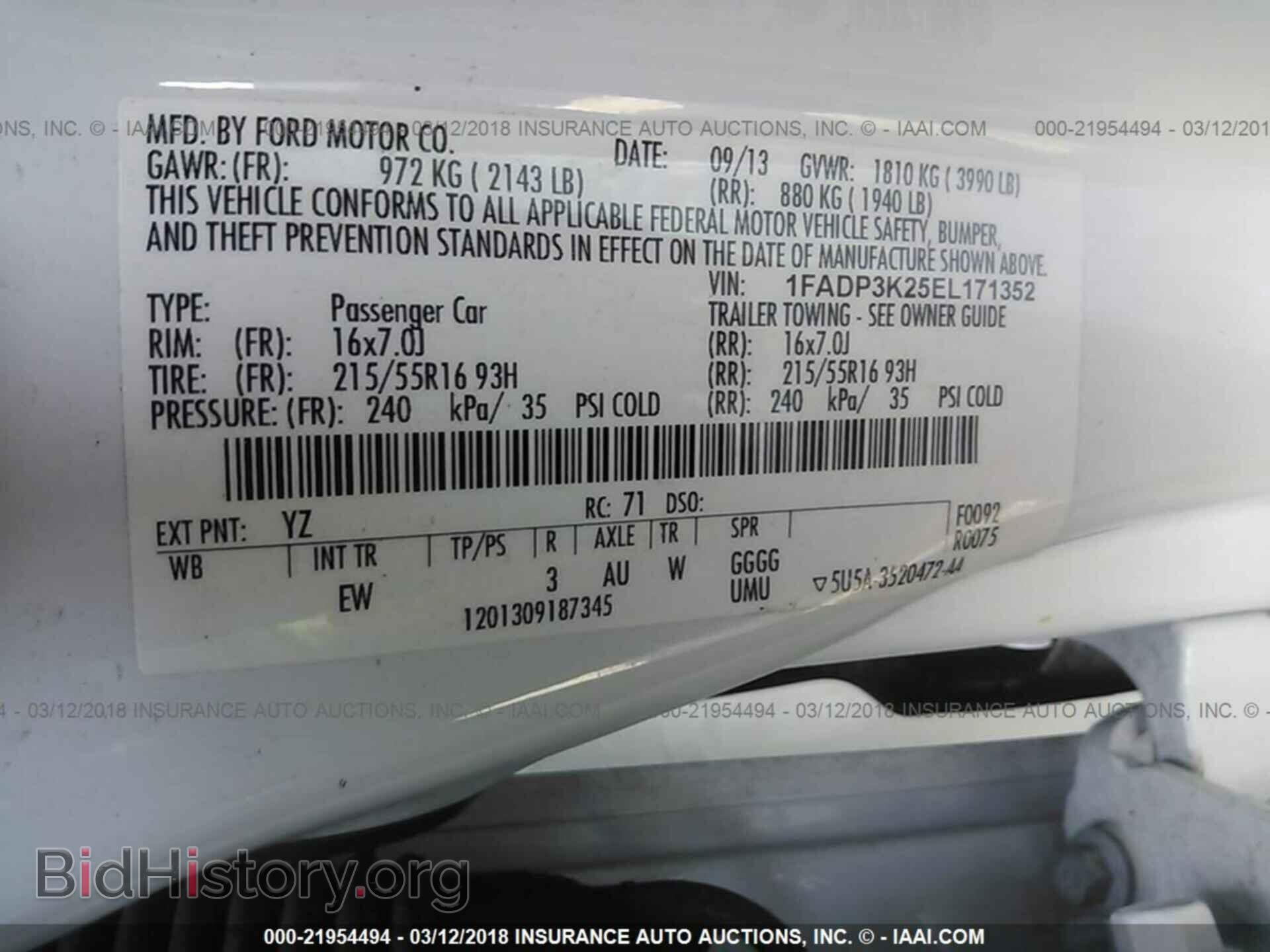 2014 Ford Focus - VIN: 1FADP3K25EL171352 - Photo 9