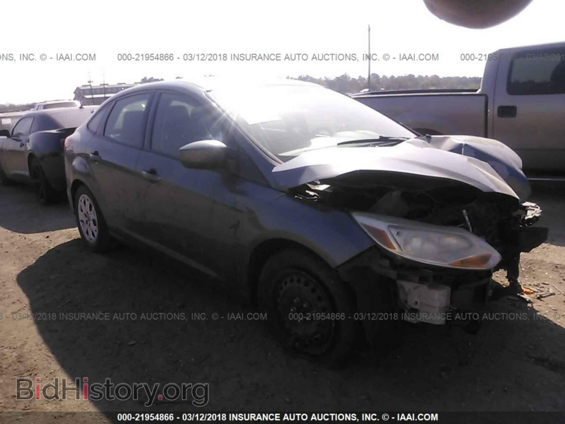 Photo 1FAHP3F25CL250108 - Ford Focus 2012
