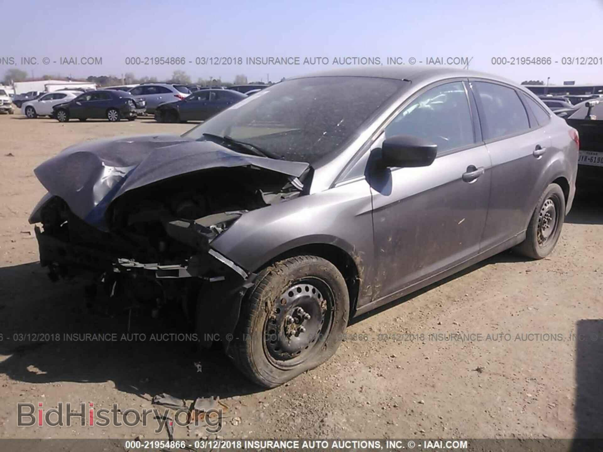 2012 Ford Focus - VIN: 1FAHP3F25CL250108 - Photo 2