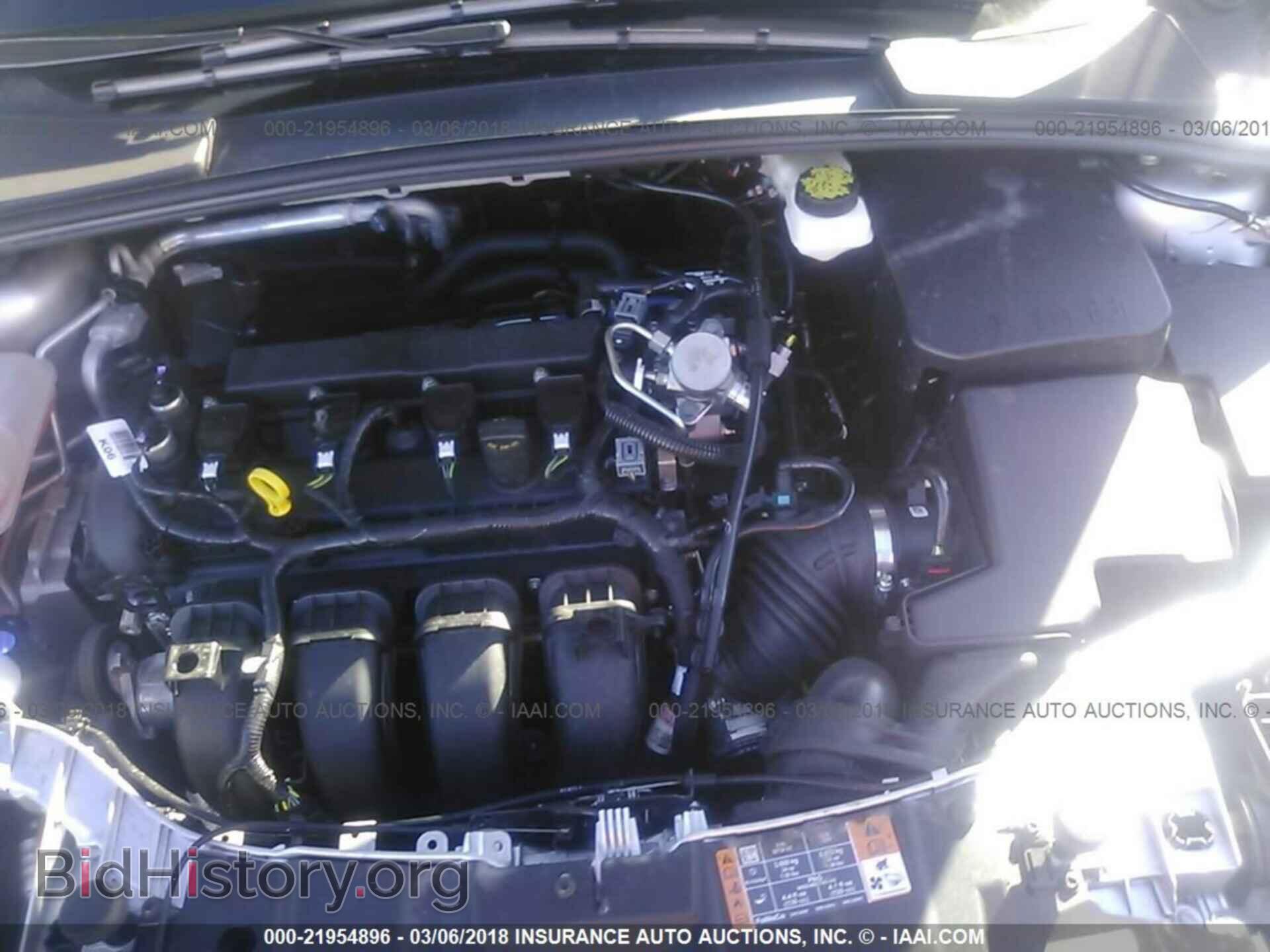 2017 Ford Focus - VIN: 1FADP3E25HL344657 - Photo 10