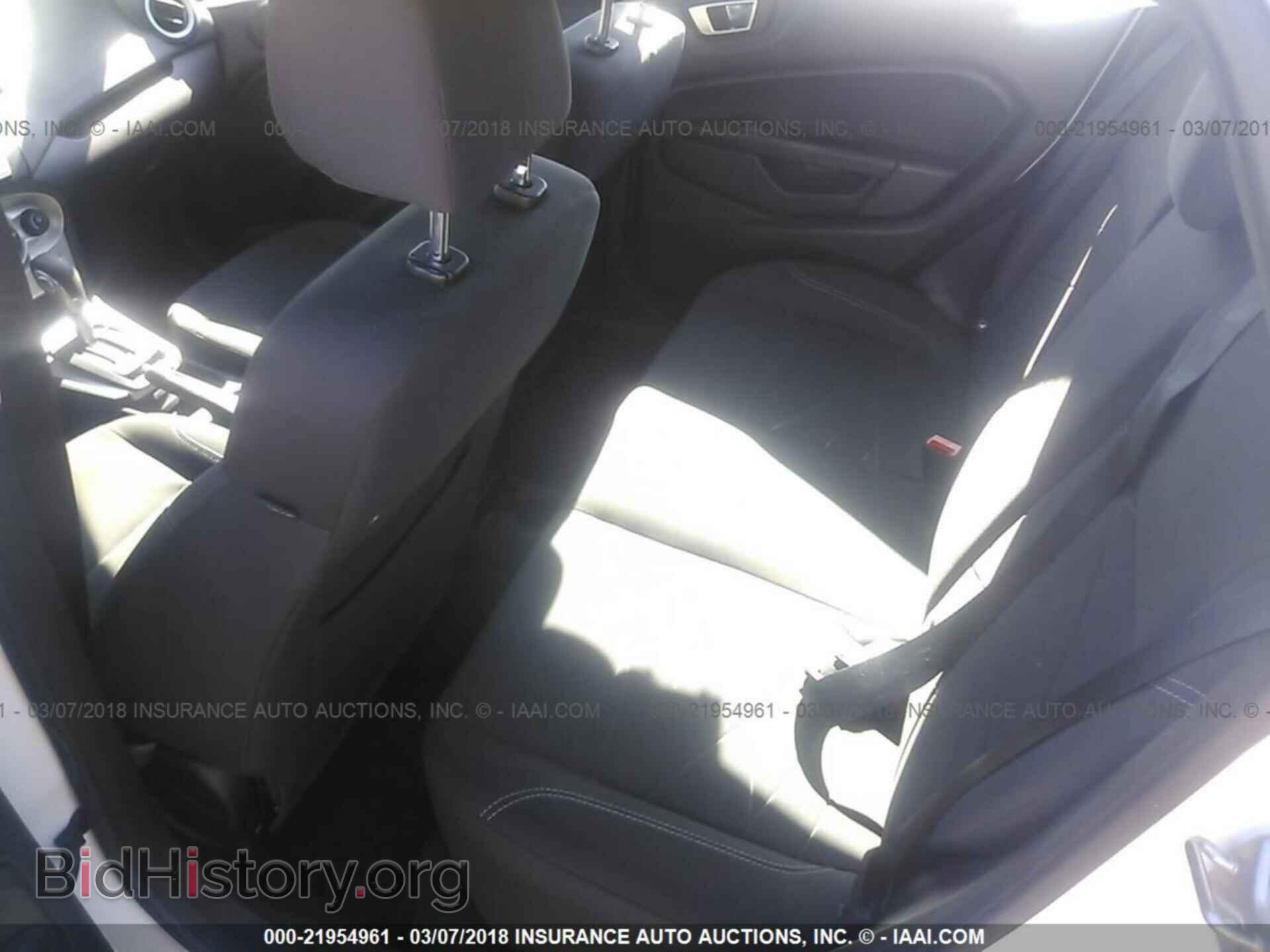 2015 Ford Fiesta - VIN: 3FADP4EJ7FM214341 - Фото 8