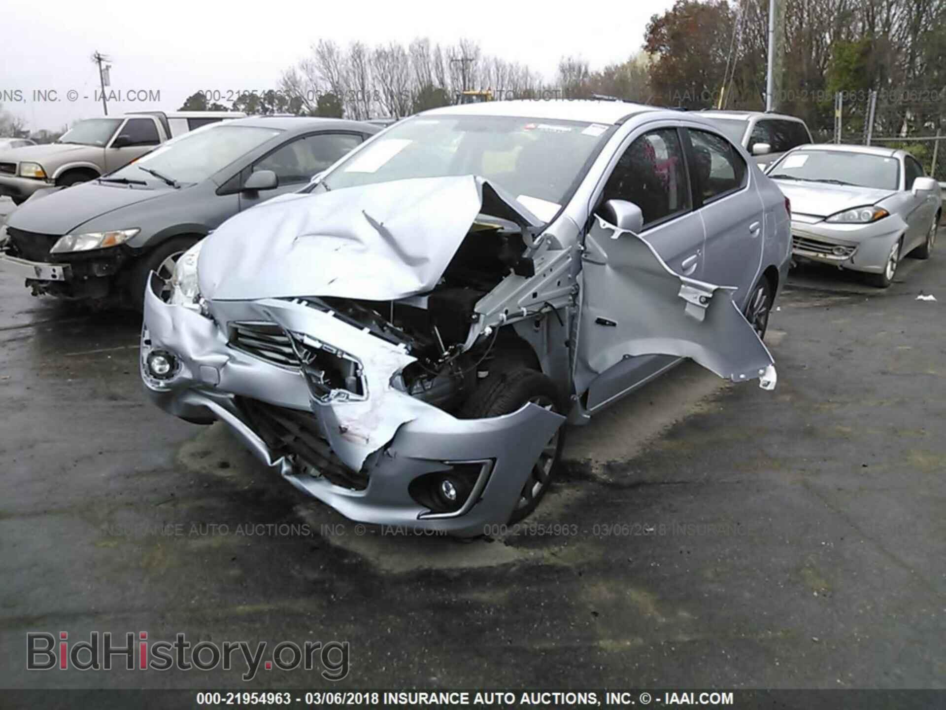 2017 Mitsubishi Mirage - VIN: ML32F4FJ3HHF14992 - Фото 2