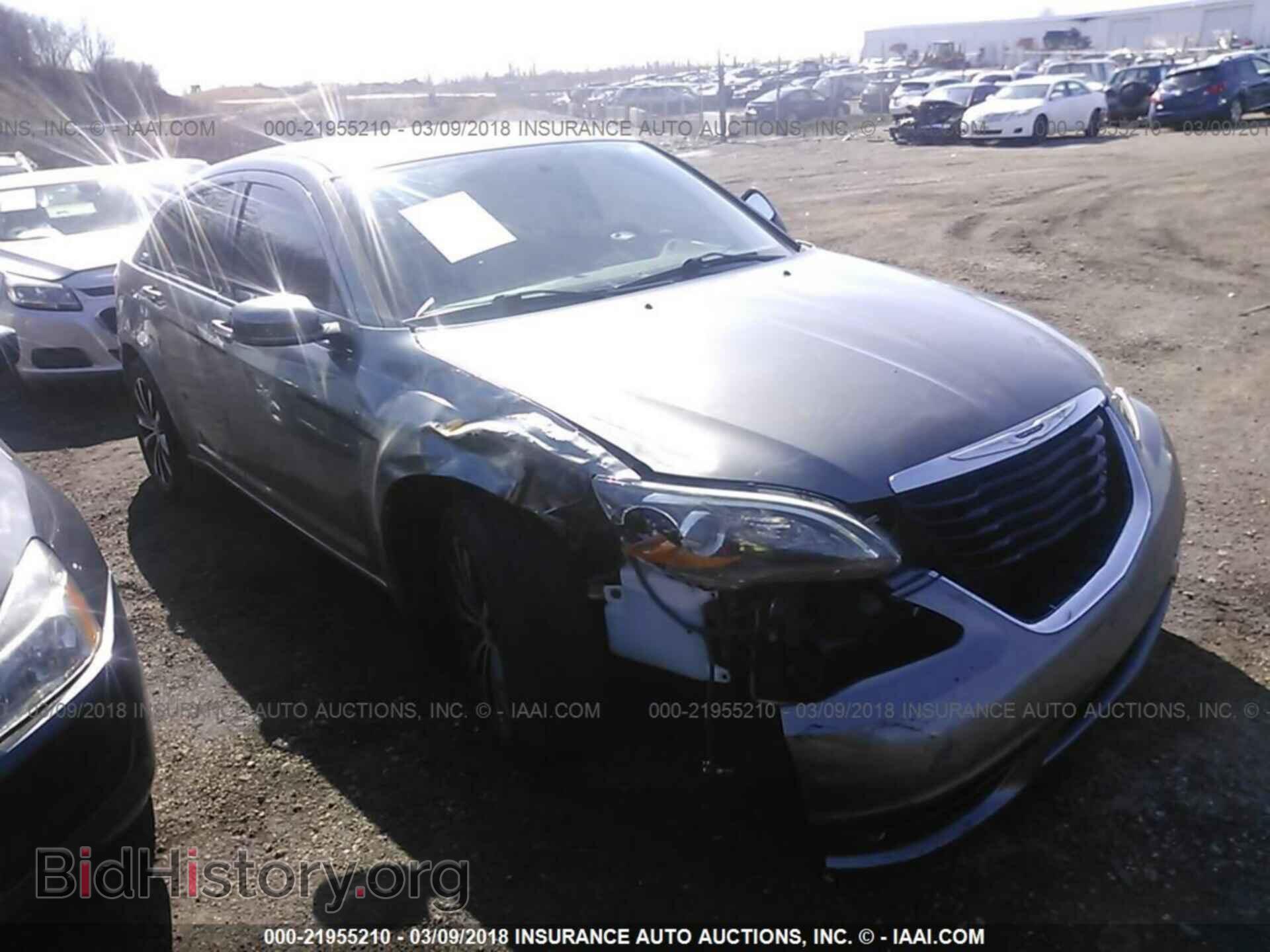 Photo 1C3CCBBB1DN655375 - Chrysler 200 2013