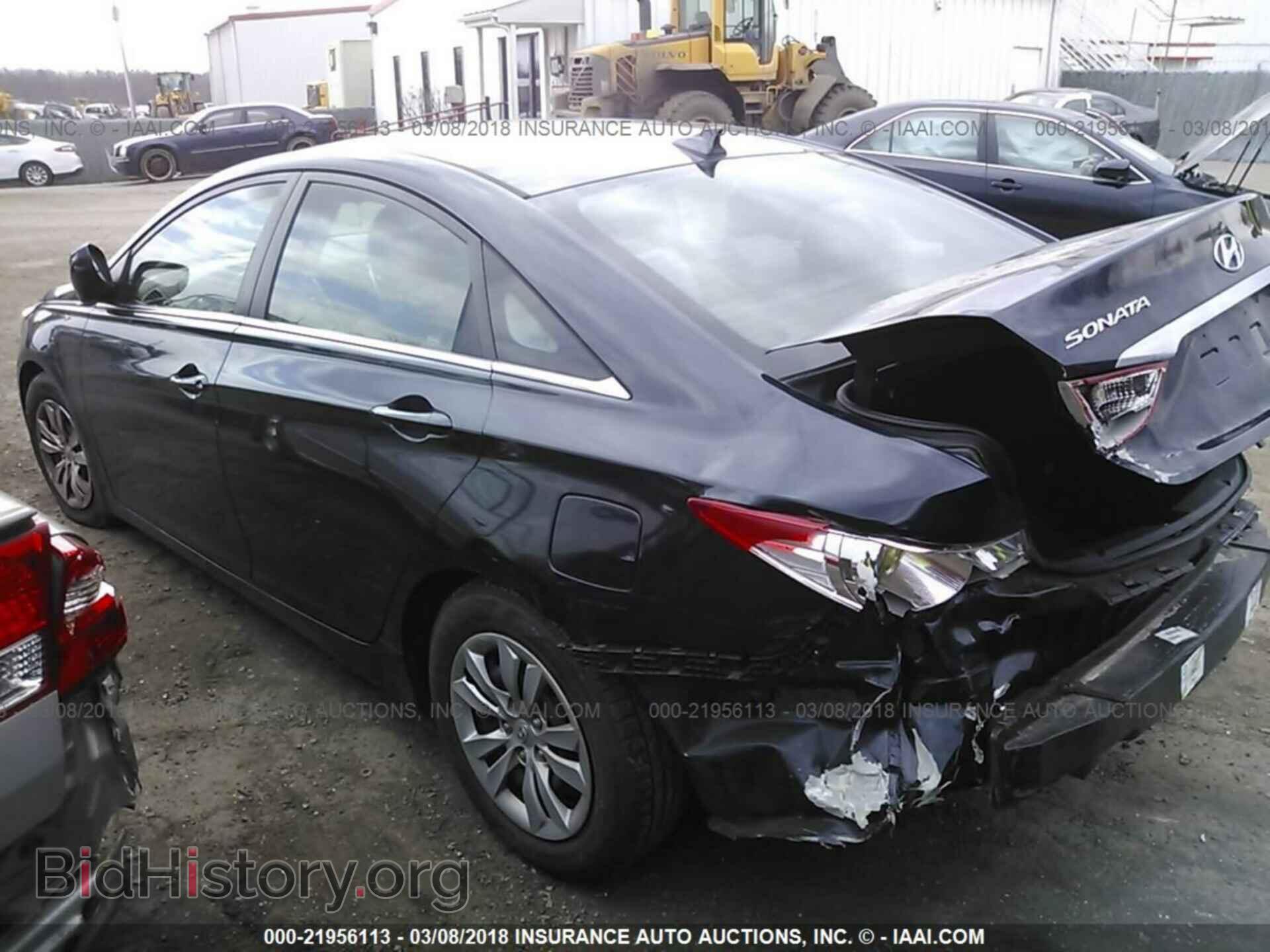 2012 Hyundai Sonata - VIN: 5NPEB4AC3CH373170 - Фото 3