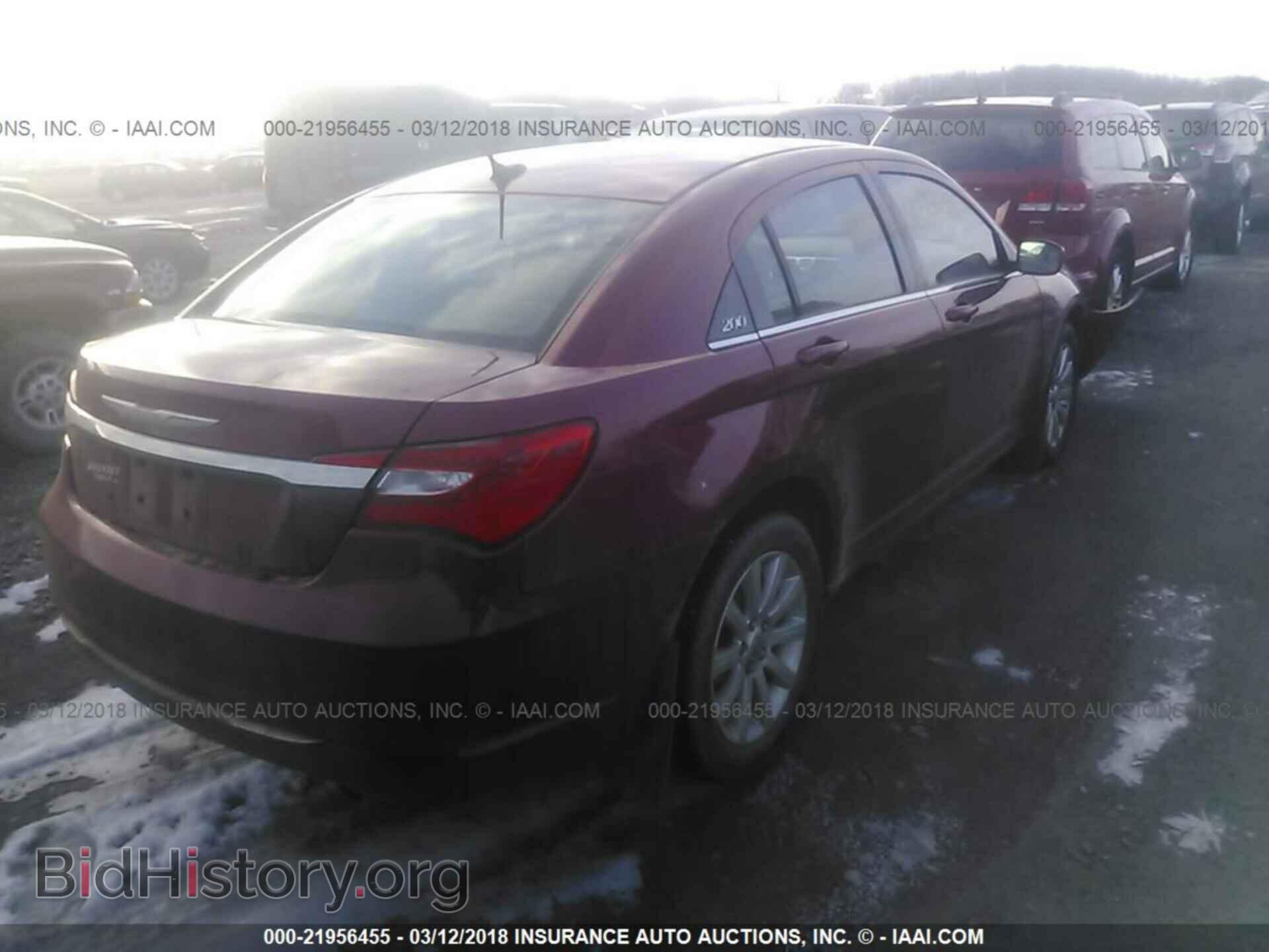 2013 Chrysler 200 - VIN: 1C3CCBBB4DN538809 - Photo 4