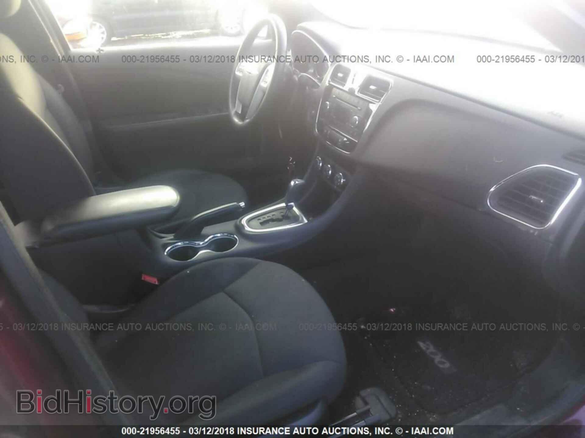 2013 Chrysler 200 - VIN: 1C3CCBBB4DN538809 - Photo 5