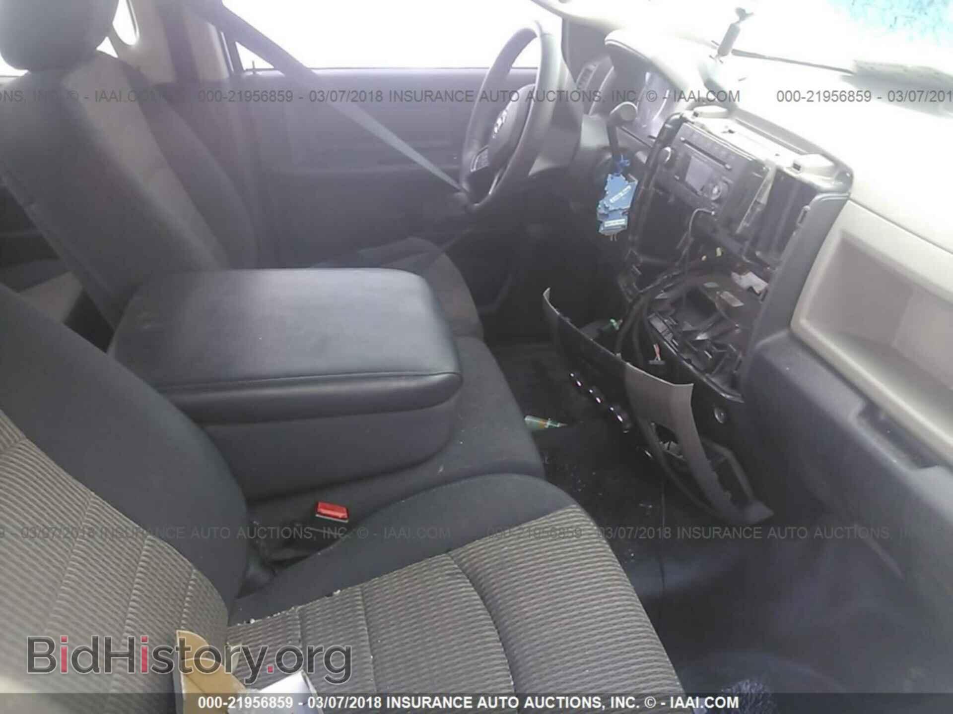 2012 Dodge Ram 1500 - VIN: 1C6RD7FP5CS211591 - Фото 5