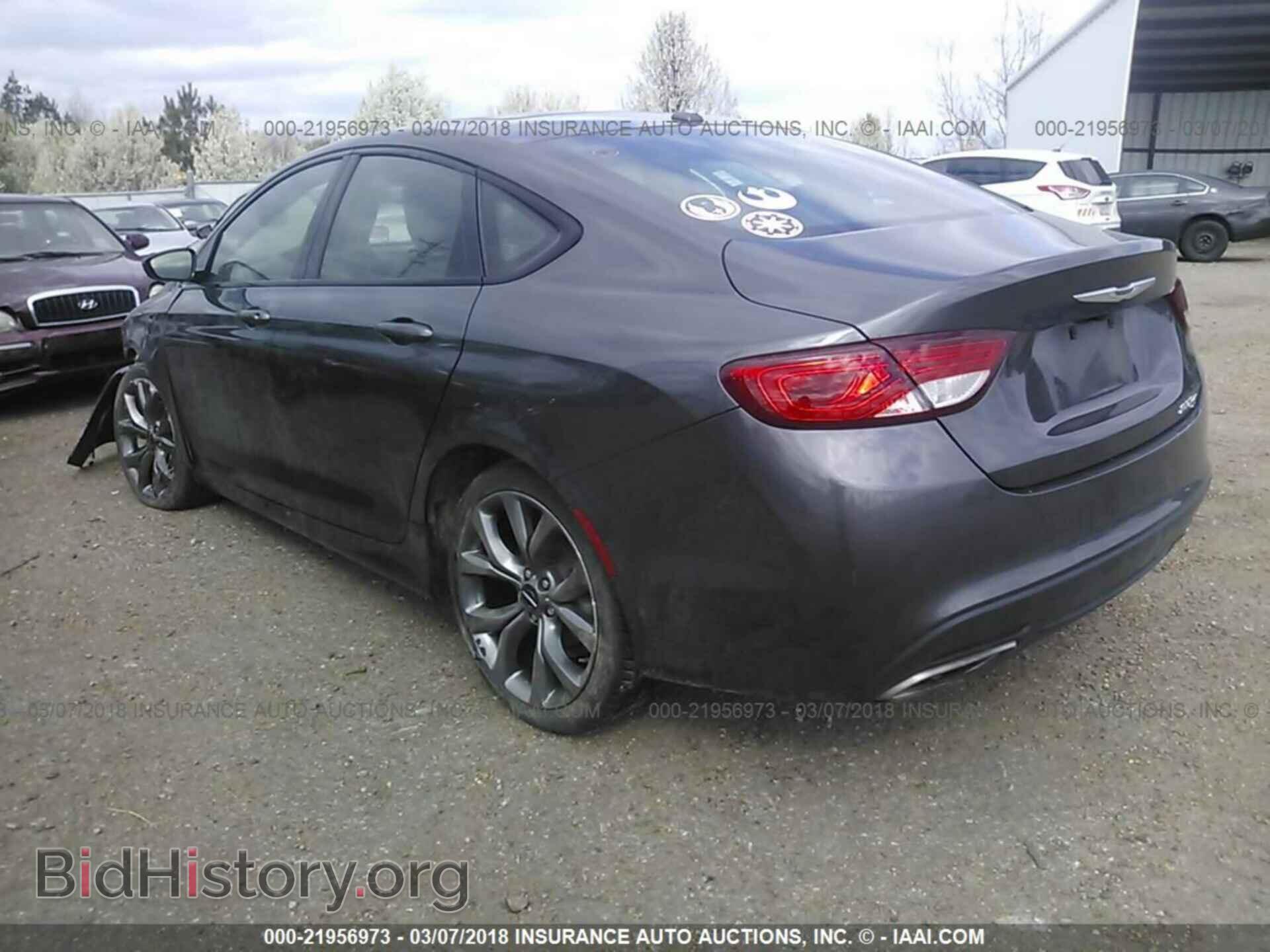2015 Chrysler 200 - VIN: 1C3CCCBB1FN525928 - Photo 3