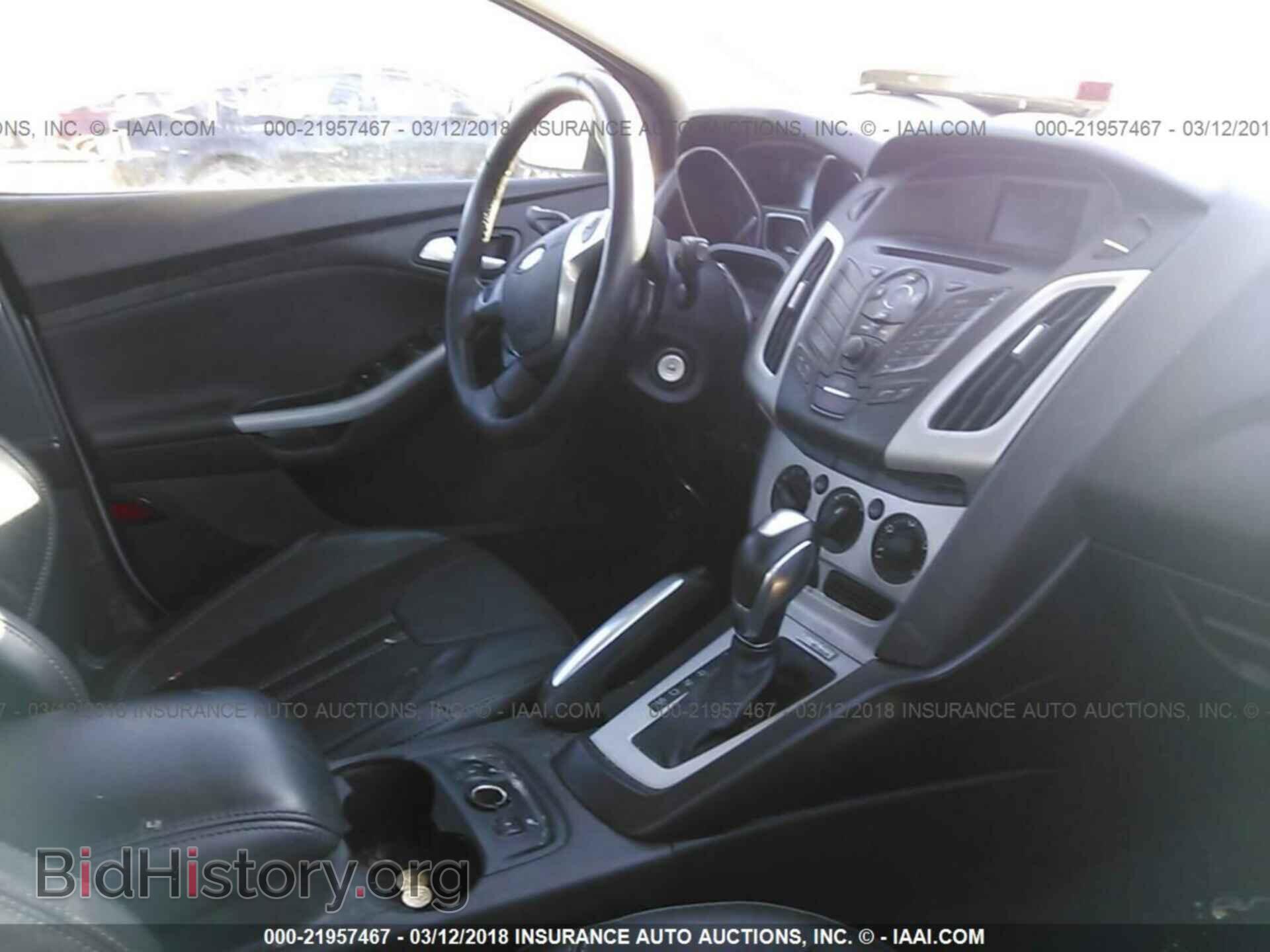 2013 Ford Focus - VIN: 1FADP3K23DL220143 - Фото 5