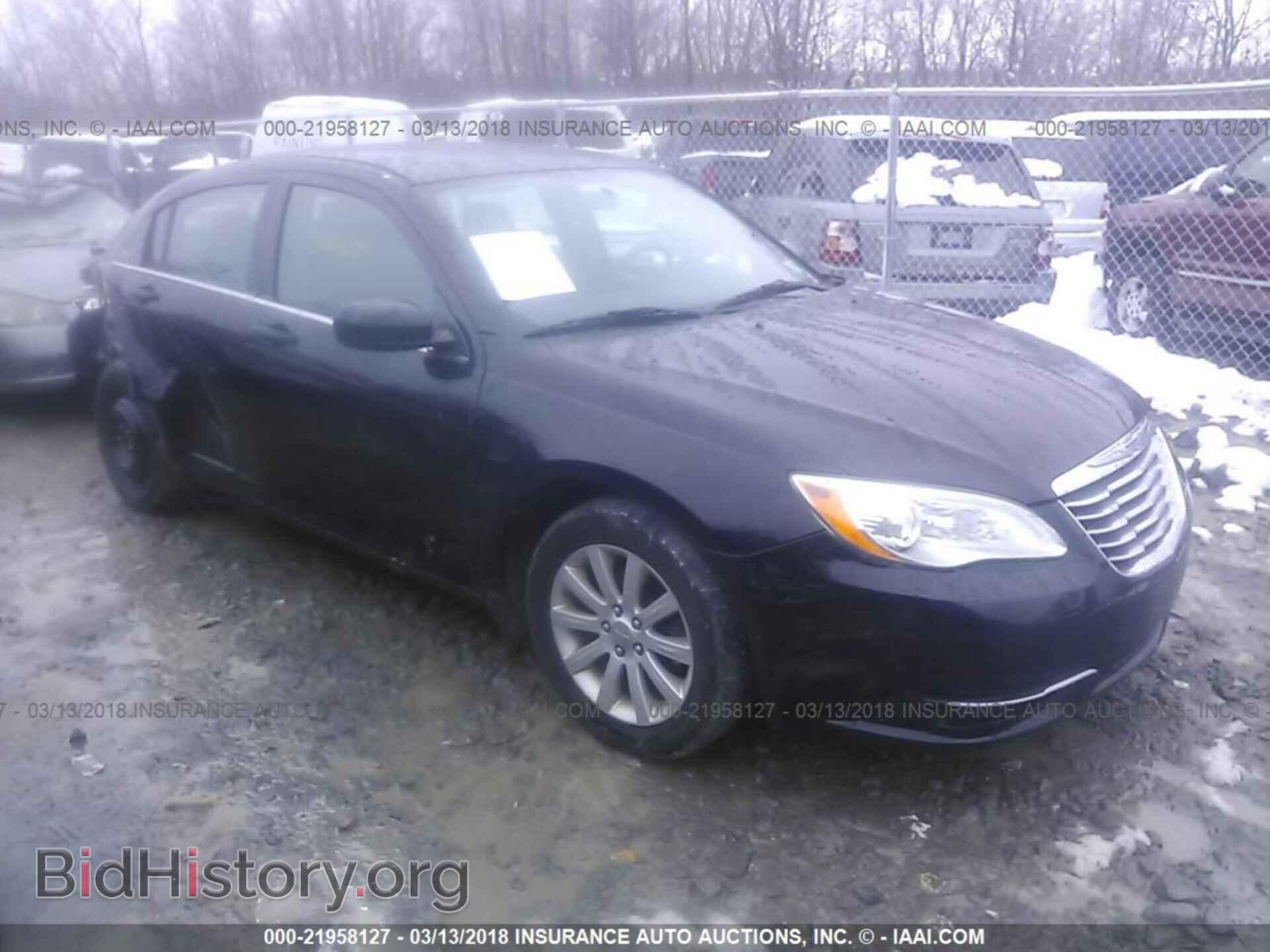Photo 1C3CCBBG6DN532263 - Chrysler 200 2013