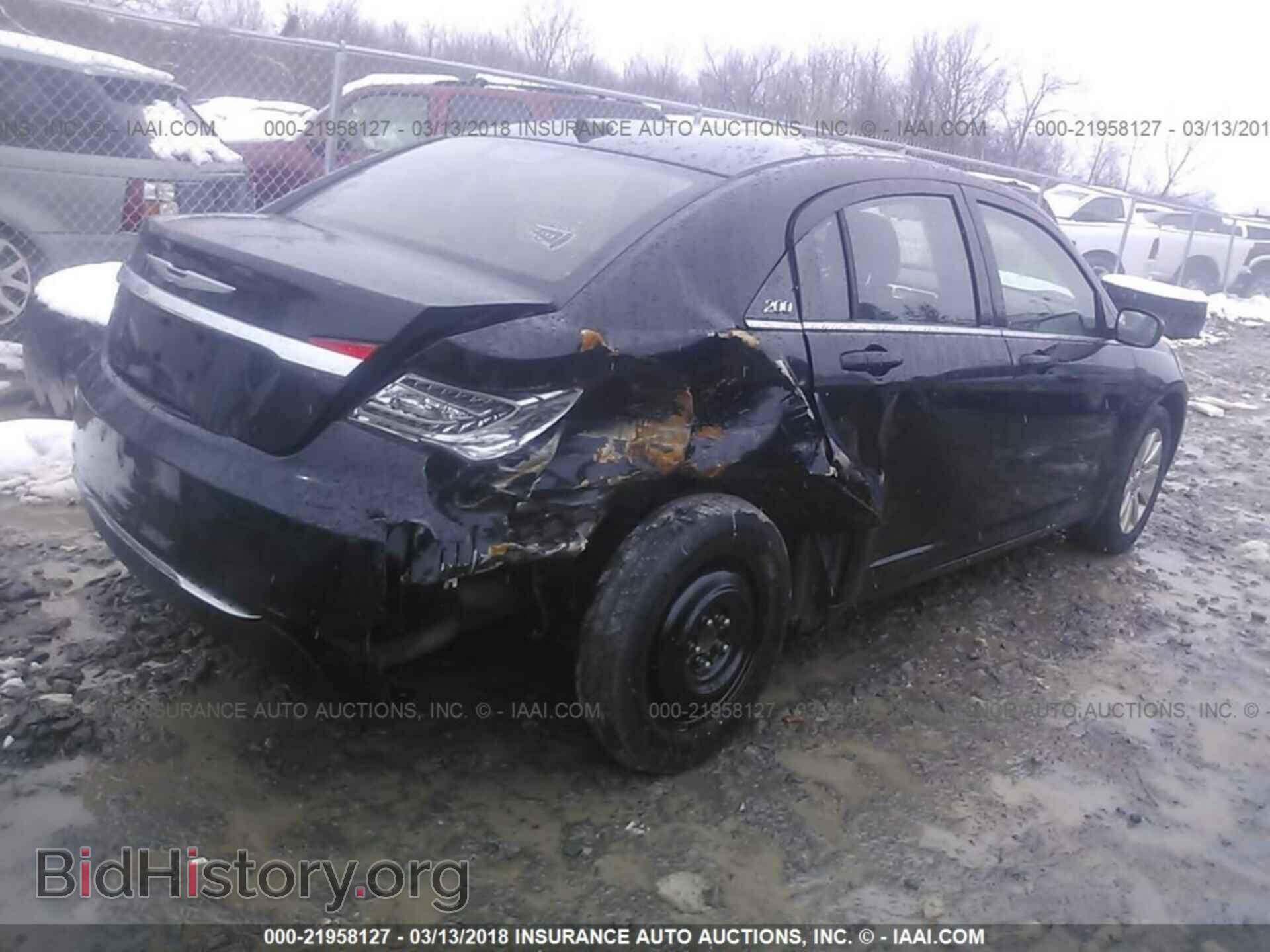 2013 Chrysler 200 - VIN: 1C3CCBBG6DN532263 - Фото 4