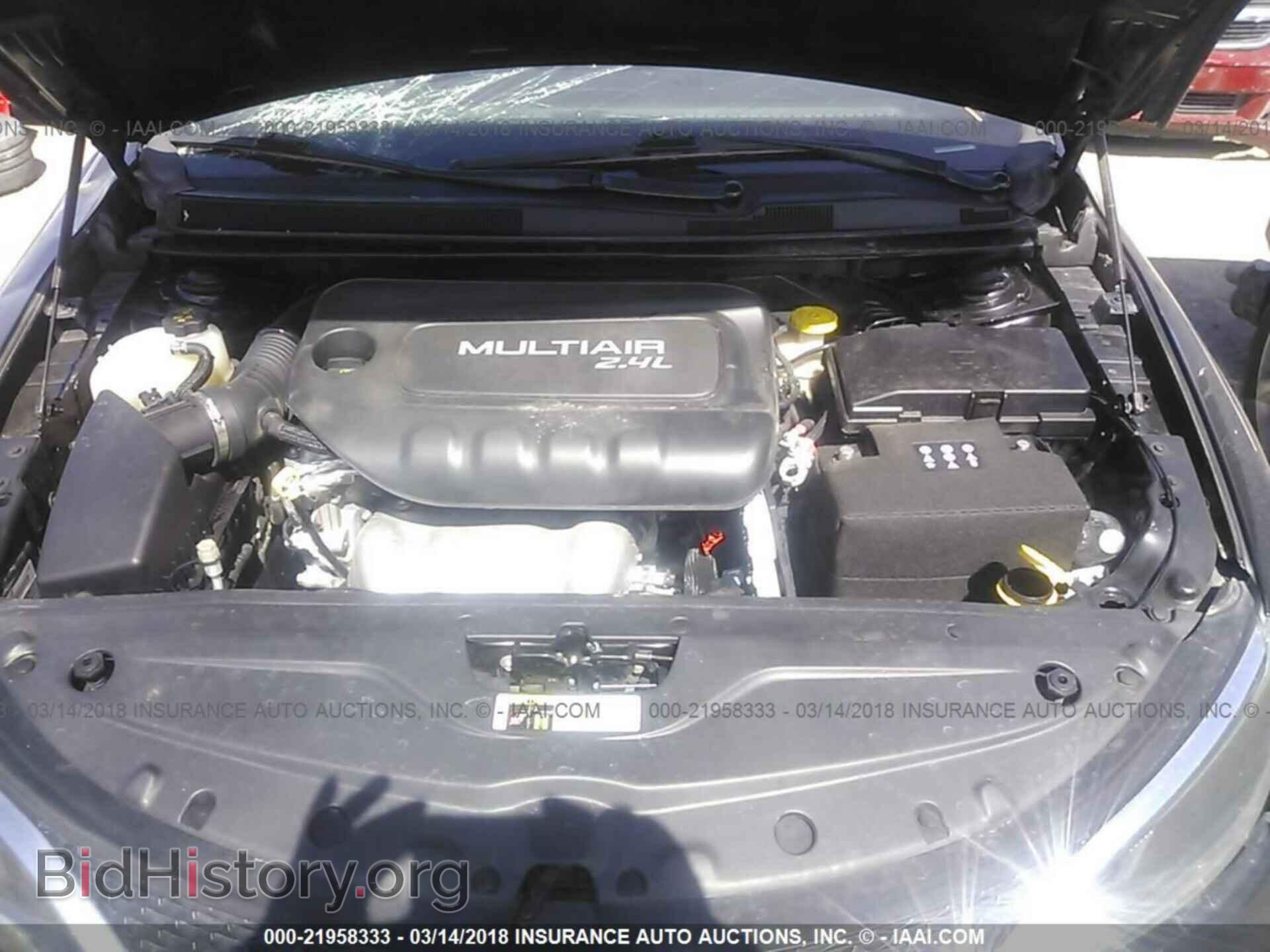 2015 Chrysler 200 - VIN: 1C3CCCAB4FN579130 - Photo 10