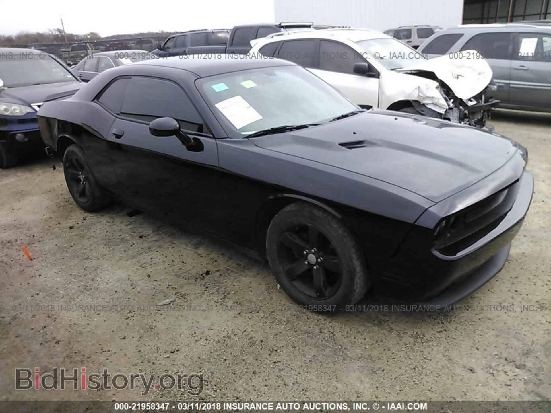 Photo 2C3CDYAG1EH111305 - Dodge Challenger 2014