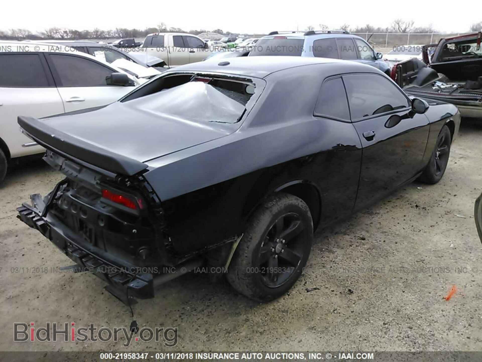 2014 Dodge Challenger - VIN: 2C3CDYAG1EH111305 - Фото 4