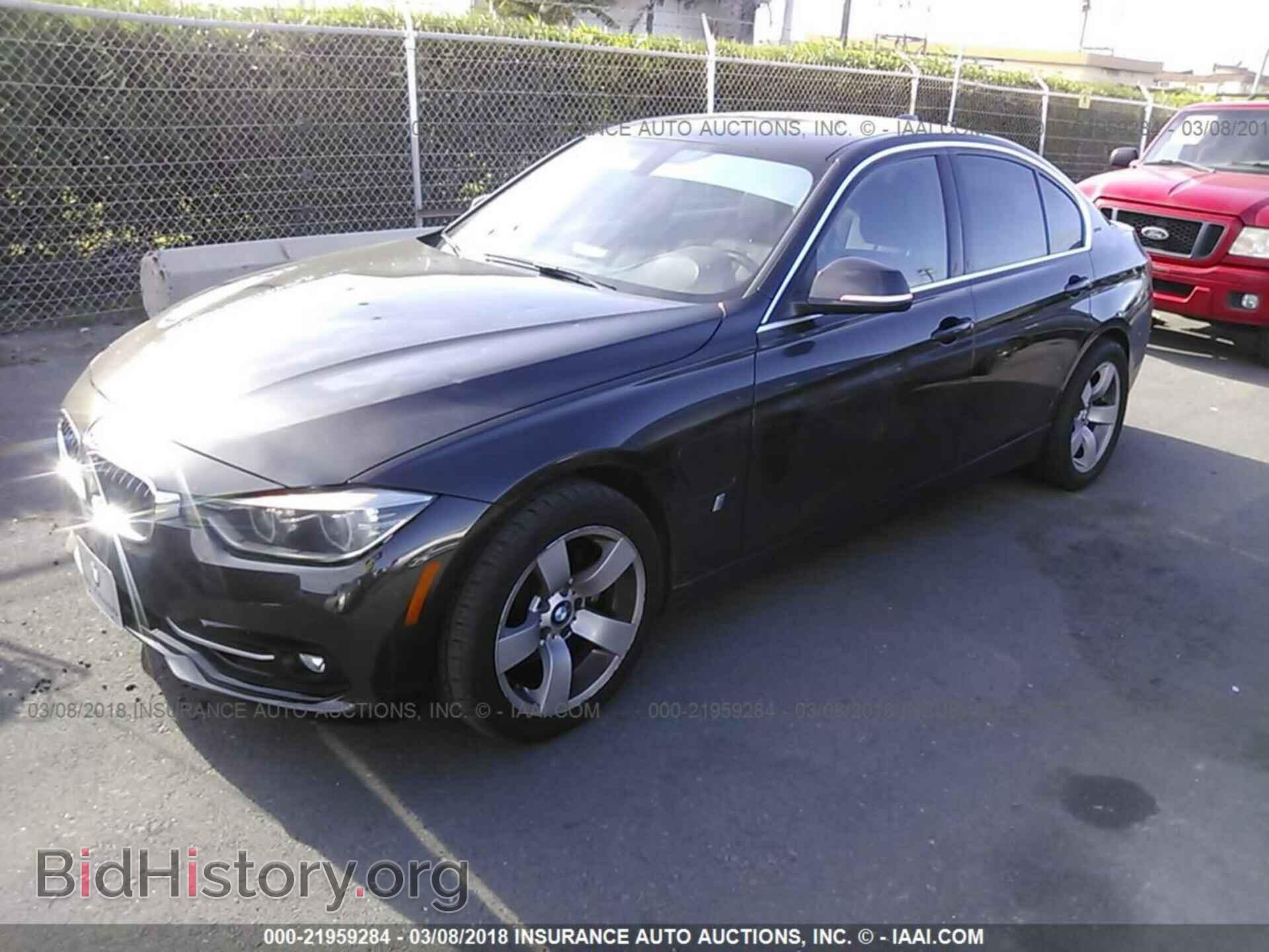 2017 Bmw 330e - VIN: WBA8E1C34HA029259 - Фото 2