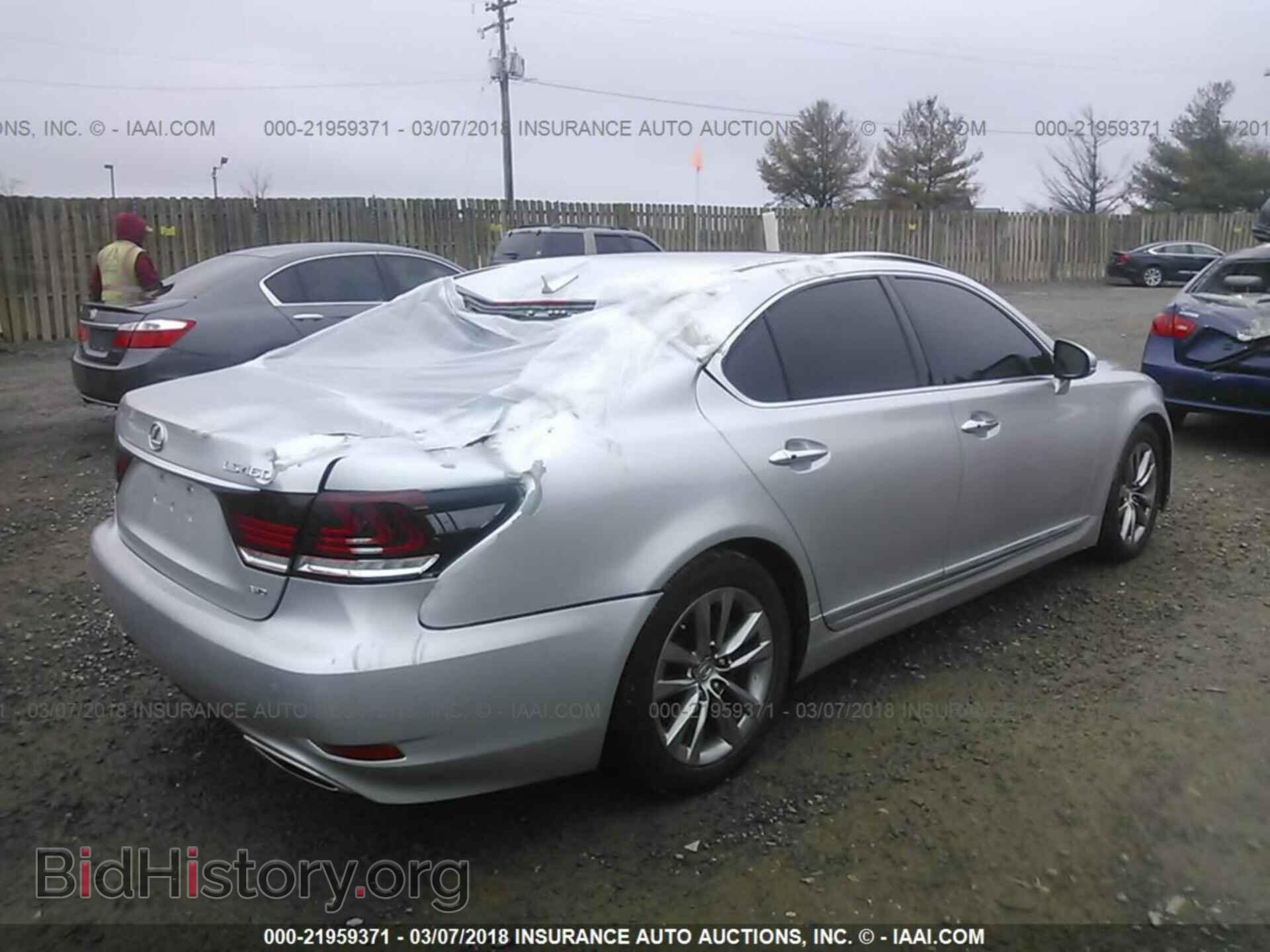 2013 Lexus Ls - VIN: JTHCL5EF6D5018458 - Photo 4