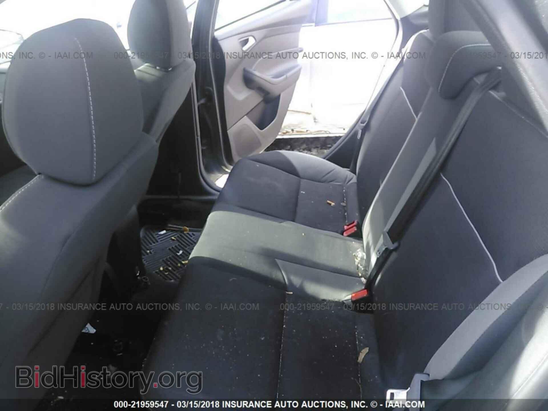 2013 Ford Focus - VIN: 1FADP3F24DL257809 - Photo 8