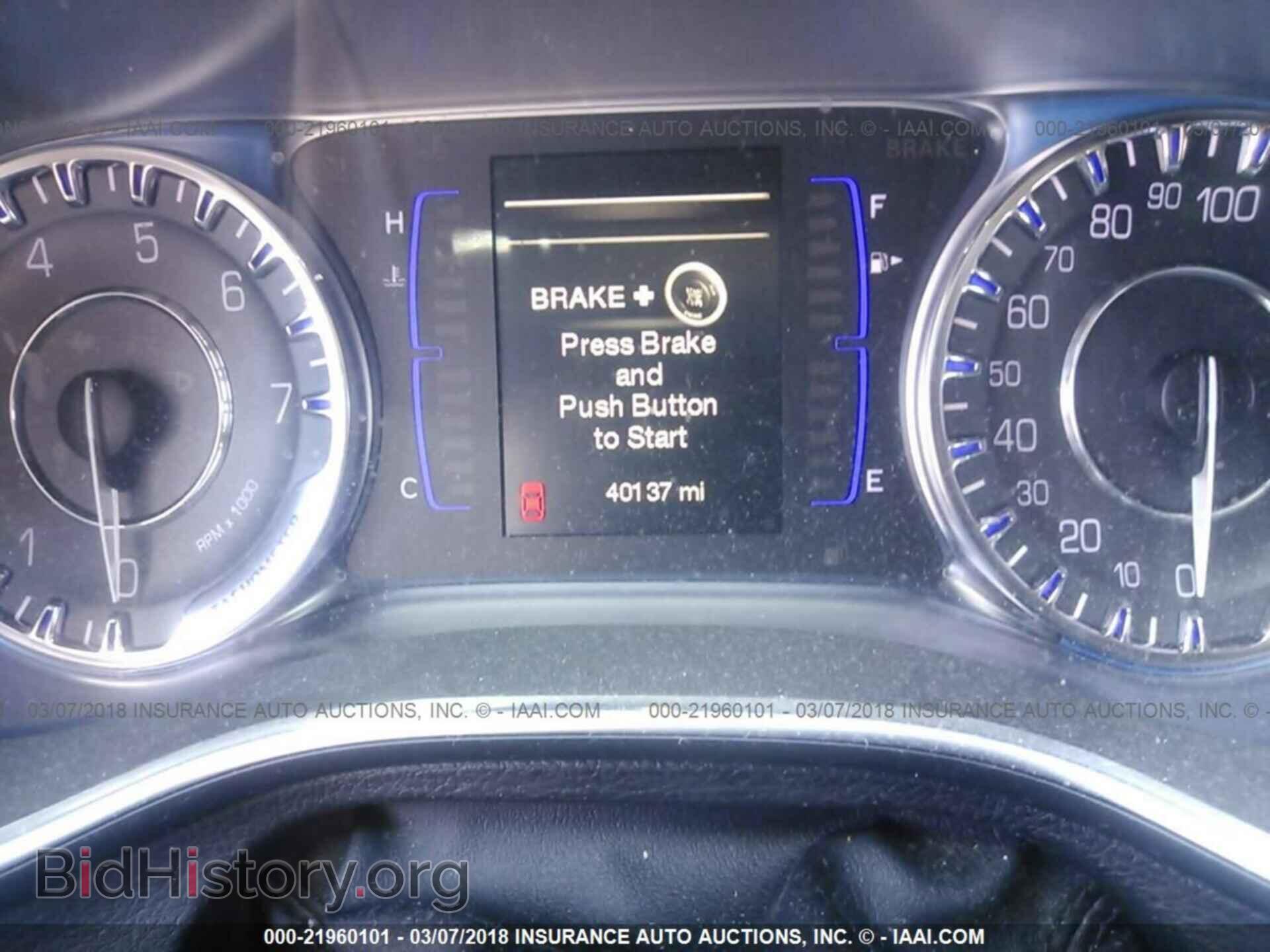 2015 Chrysler 200 - VIN: 1C3CCCAB1FN716461 - Photo 7