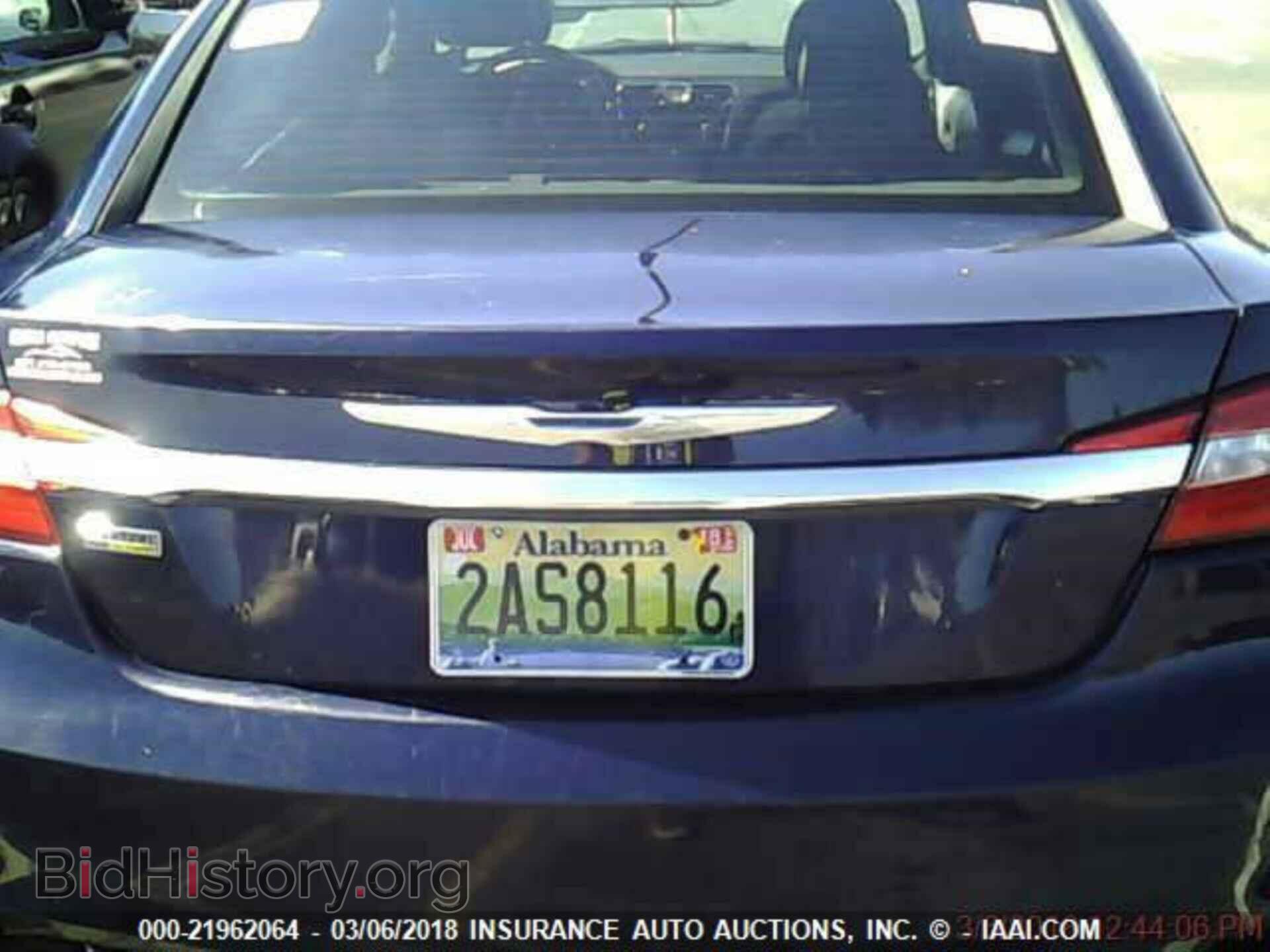 2013 Chrysler 200 - VIN: 1C3CCBBG9DN532791 - Photo 3