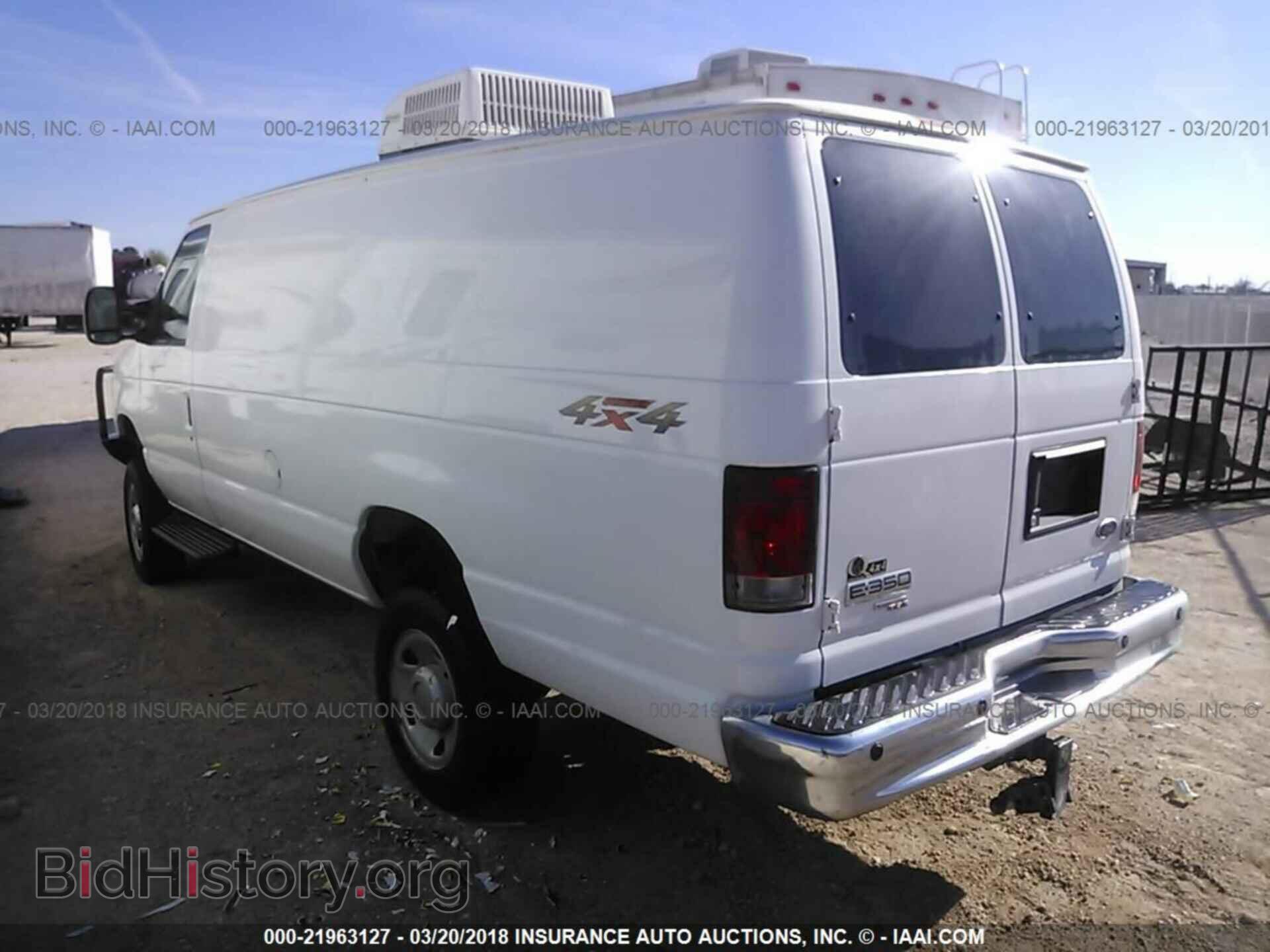 2011 Ford Econoline - VIN: 1FTSS3ES9BDA37722 - Photo 3