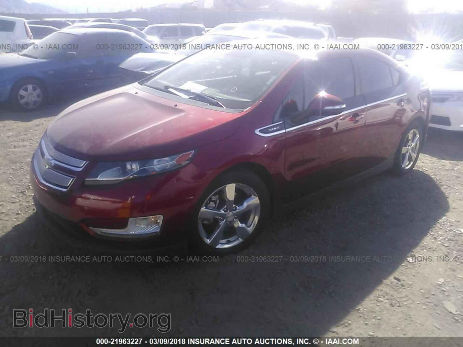 2014 Chevrolet Volt - VIN: 1G1RA6E42EU163003 - Фото 2