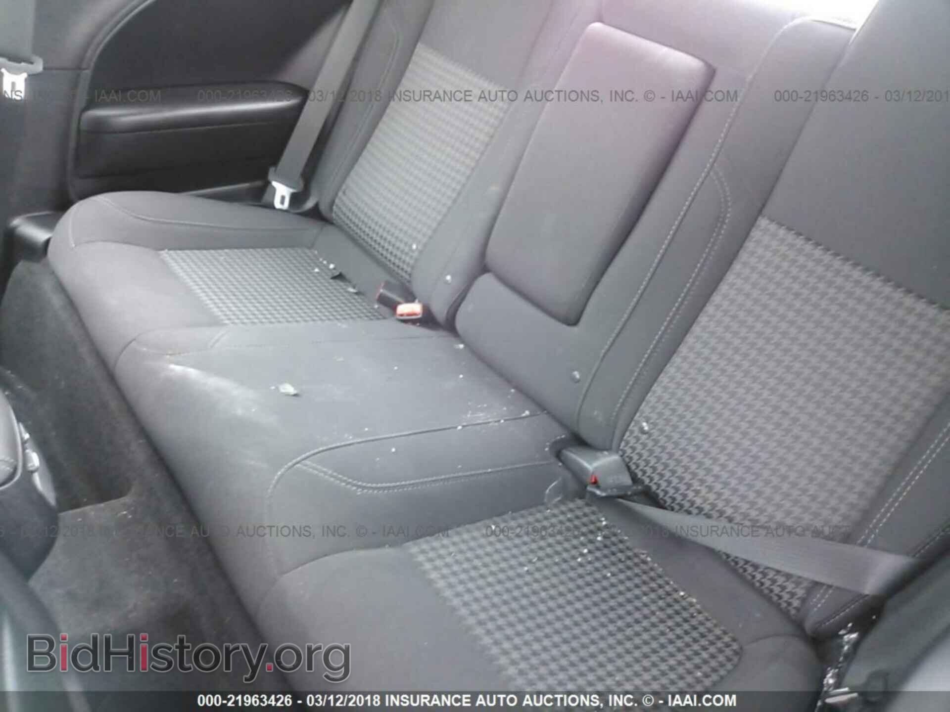 2016 Dodge Challenger - VIN: 2C3CDZAGXGH290467 - Фото 8