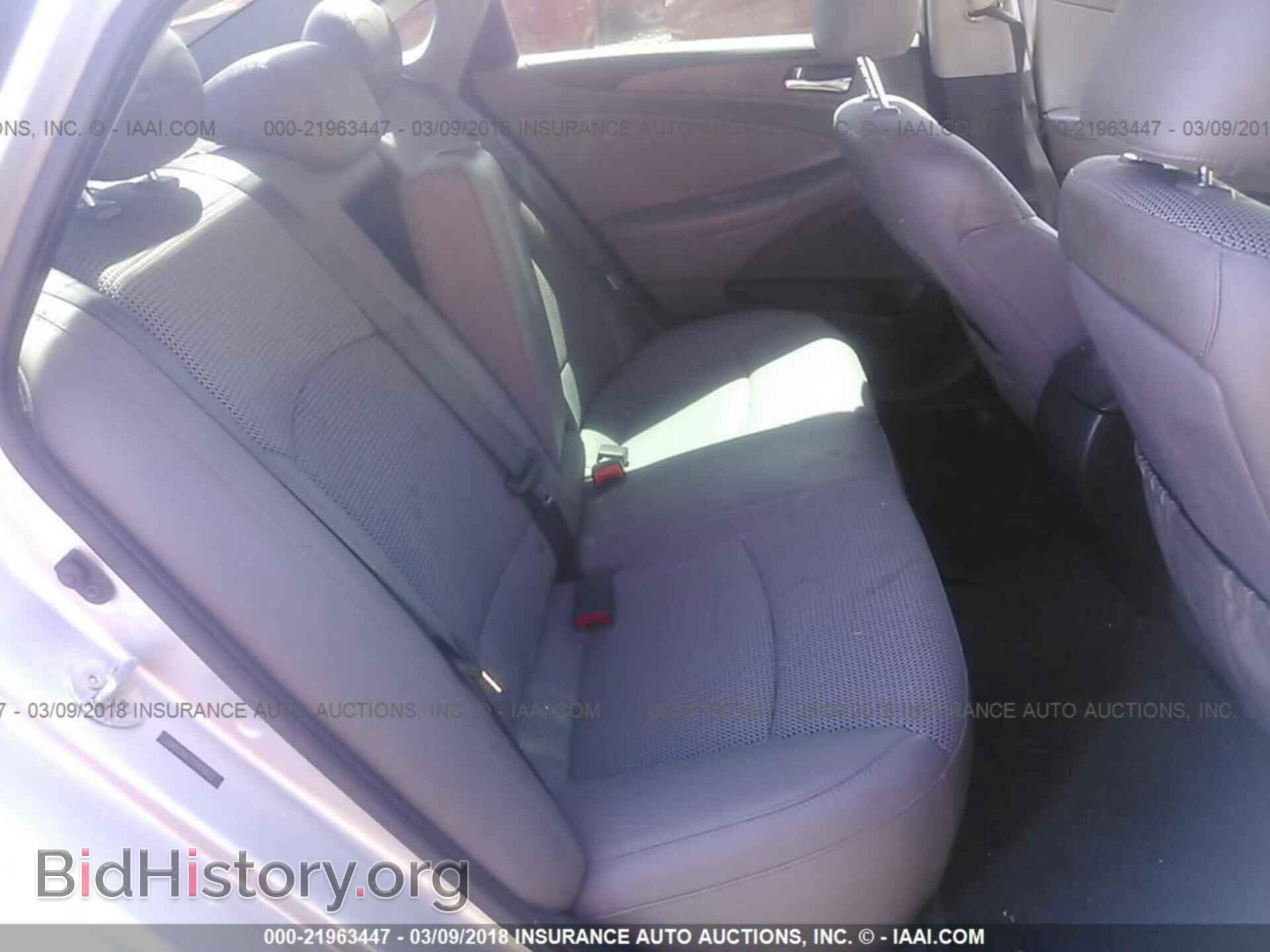 2012 Hyundai Sonata - VIN: 5NPEC4AC7CH459823 - Фото 8