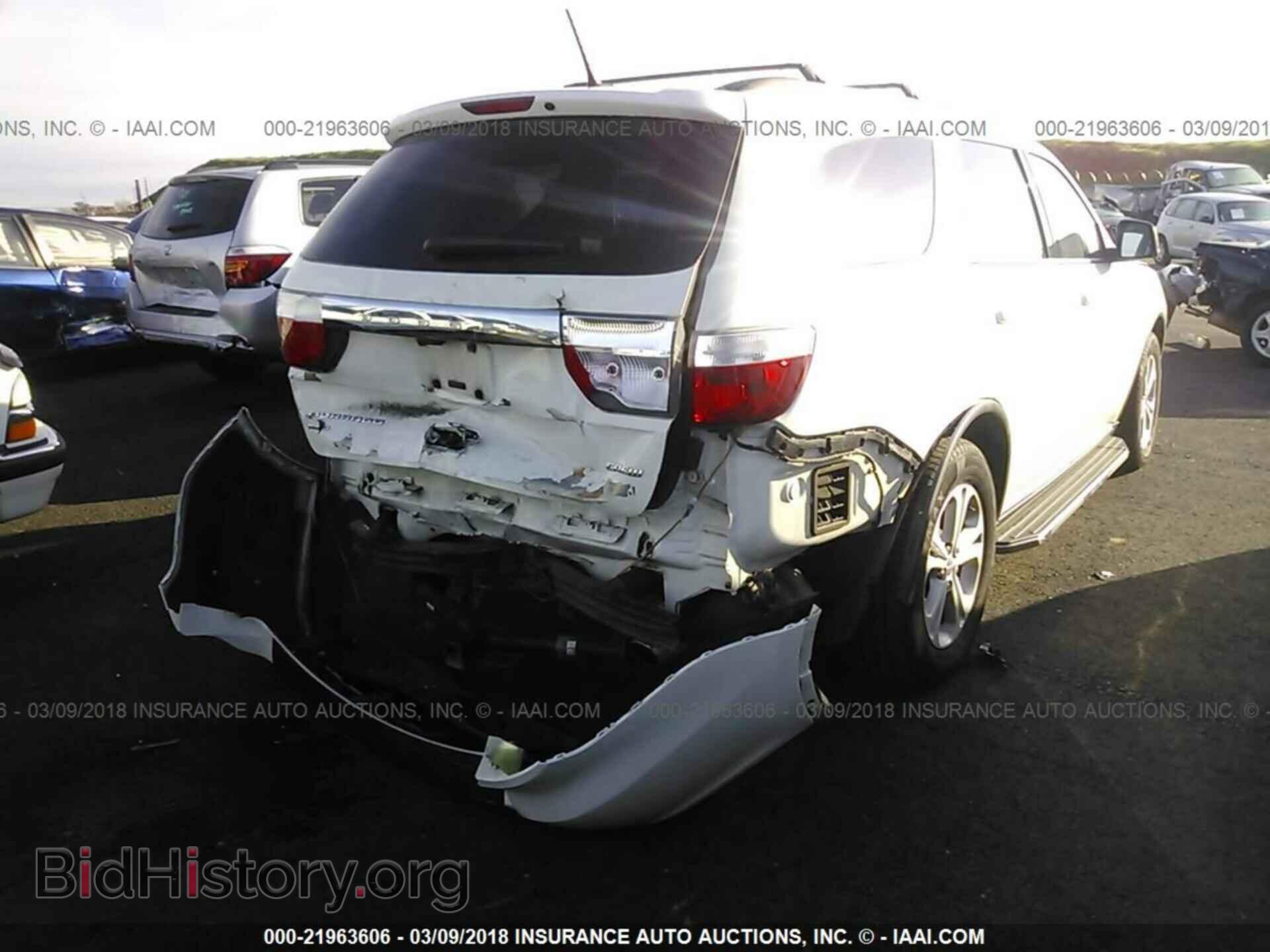 2011 Dodge Durango - VIN: 1D4RE4GG4BC667340 - Photo 4