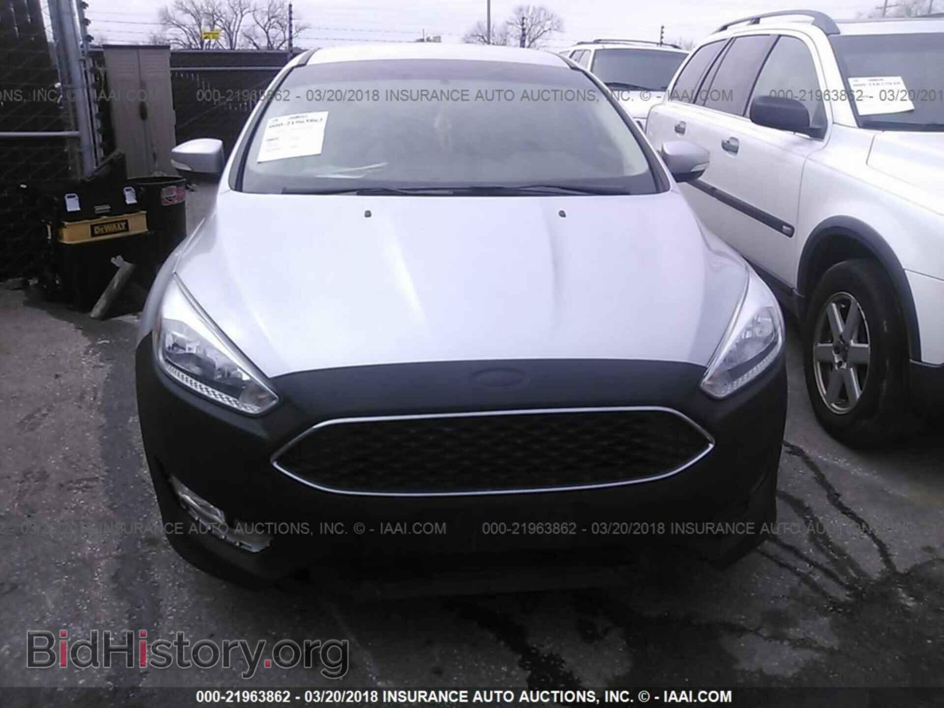 2015 Ford Focus - VIN: 1FADP3F28FL240708 - Photo 6
