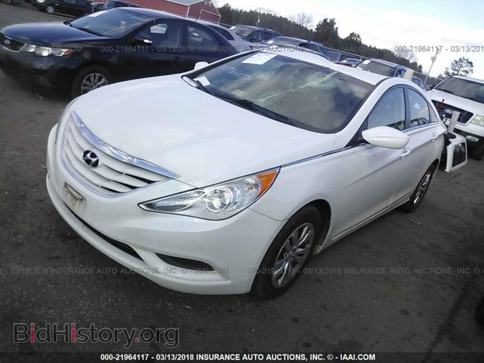 2012 Hyundai Sonata - VIN: 5NPEB4AC2CH376710 - Фото 2