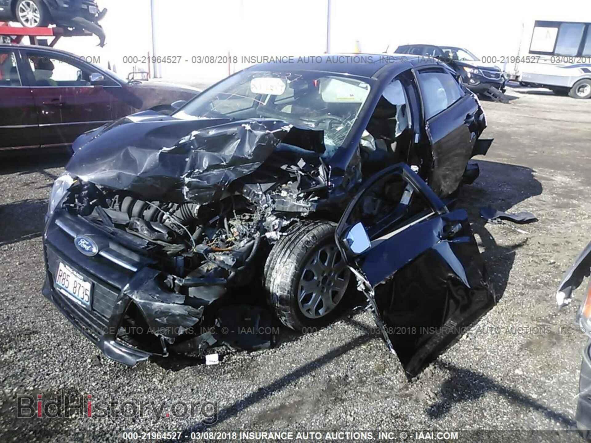 2012 Ford Focus - VIN: 1FAHP3K28CL161347 - Photo 2