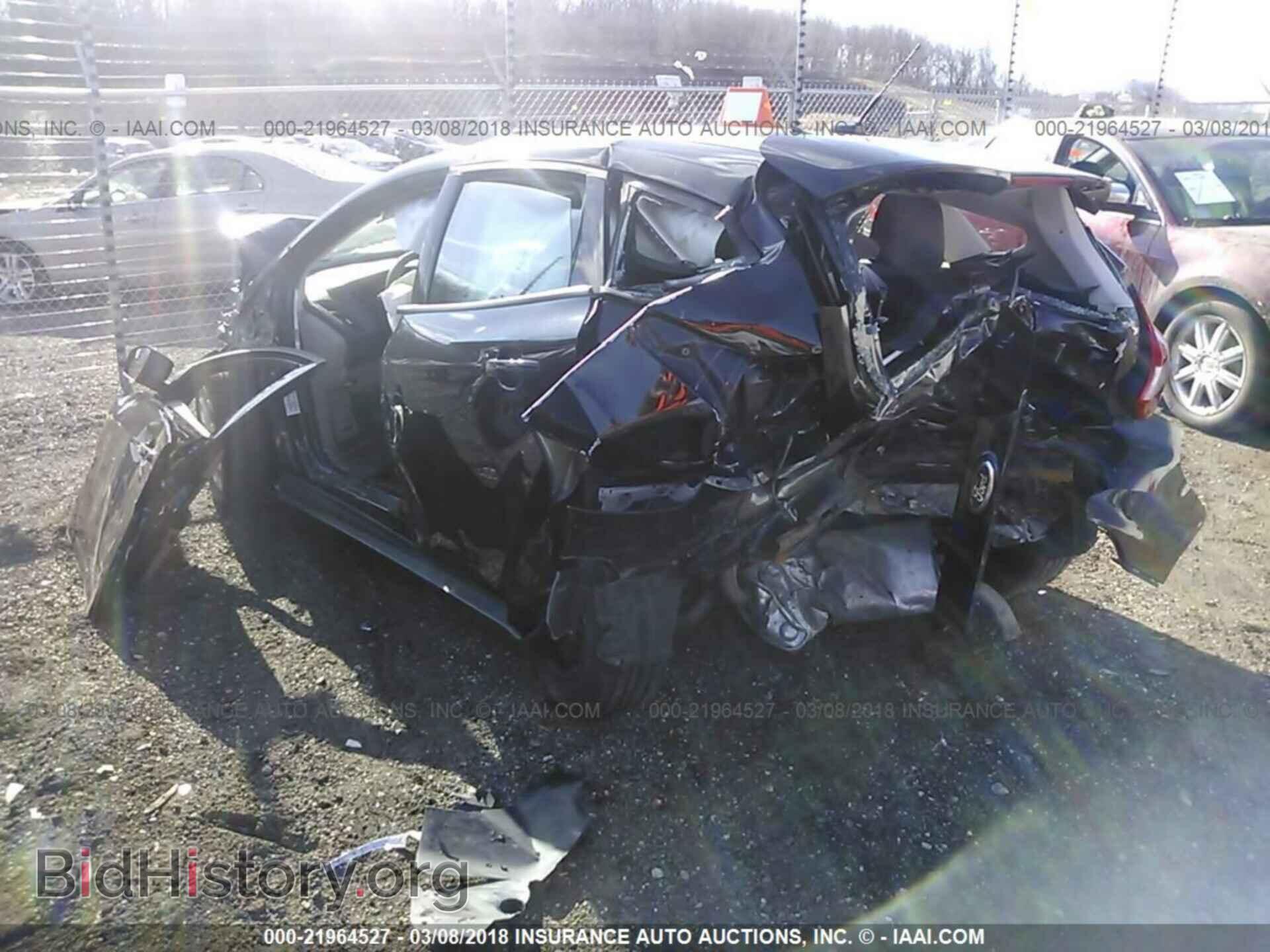 2012 Ford Focus - VIN: 1FAHP3K28CL161347 - Photo 3