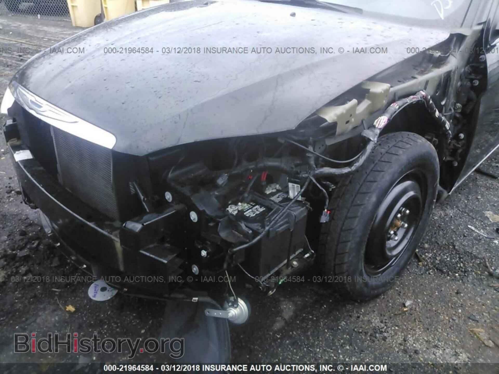 2012 Chrysler 200 - VIN: 1C3CCBBB1CN302858 - Фото 6