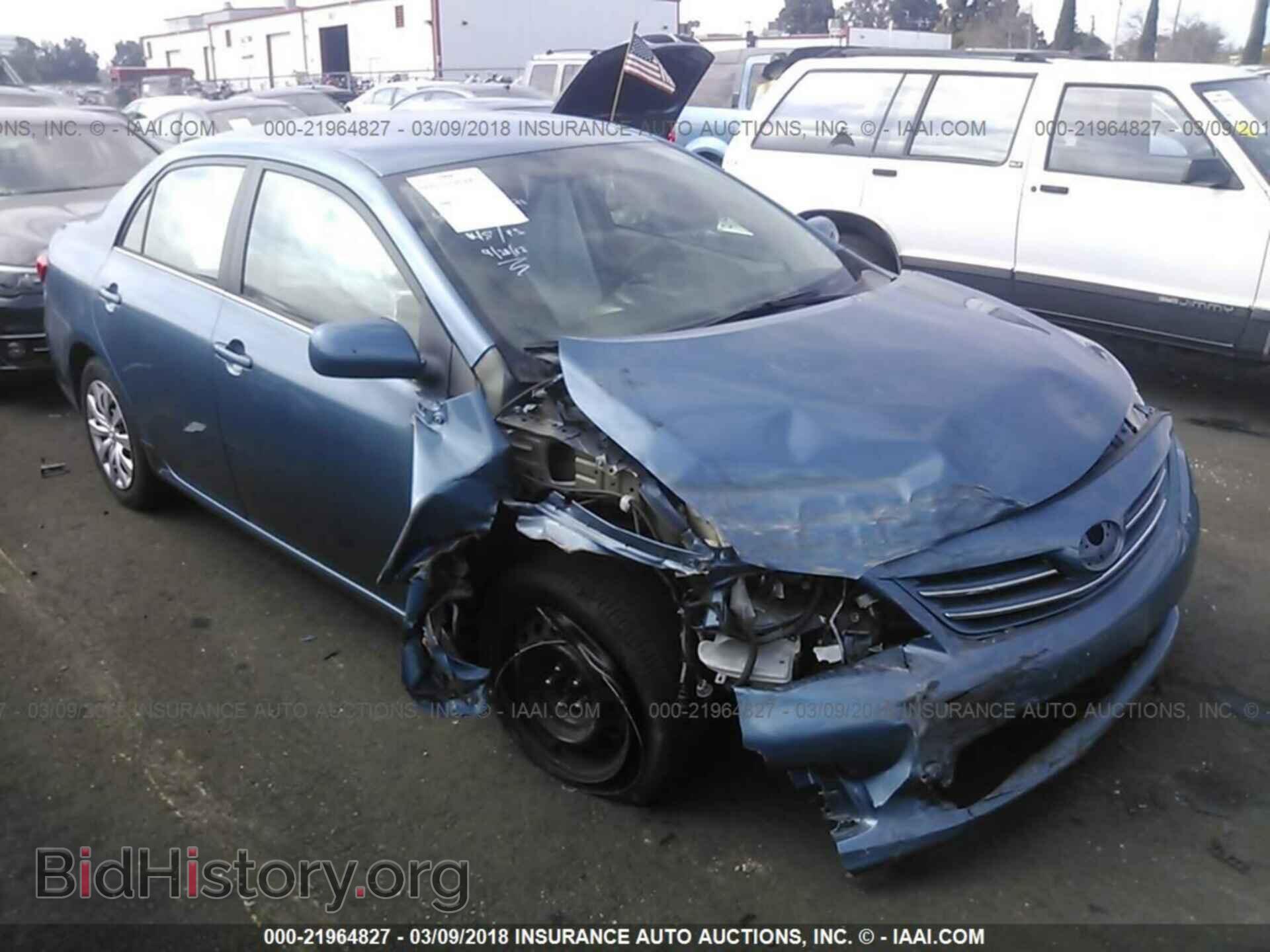 Photo 5YFBU4EE4DP135793 - Toyota Corolla 2013
