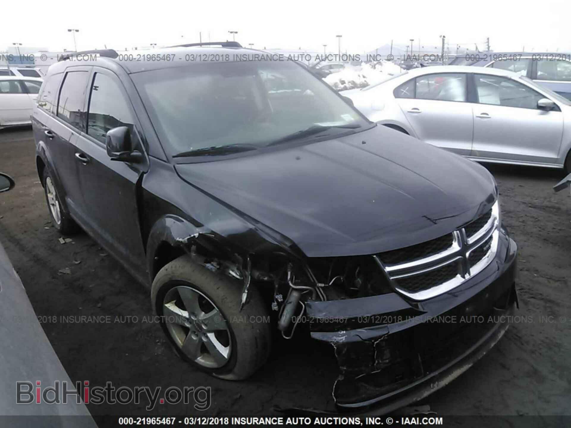 Photo 3D4PH1FG1BT504390 - Dodge Journey 2011