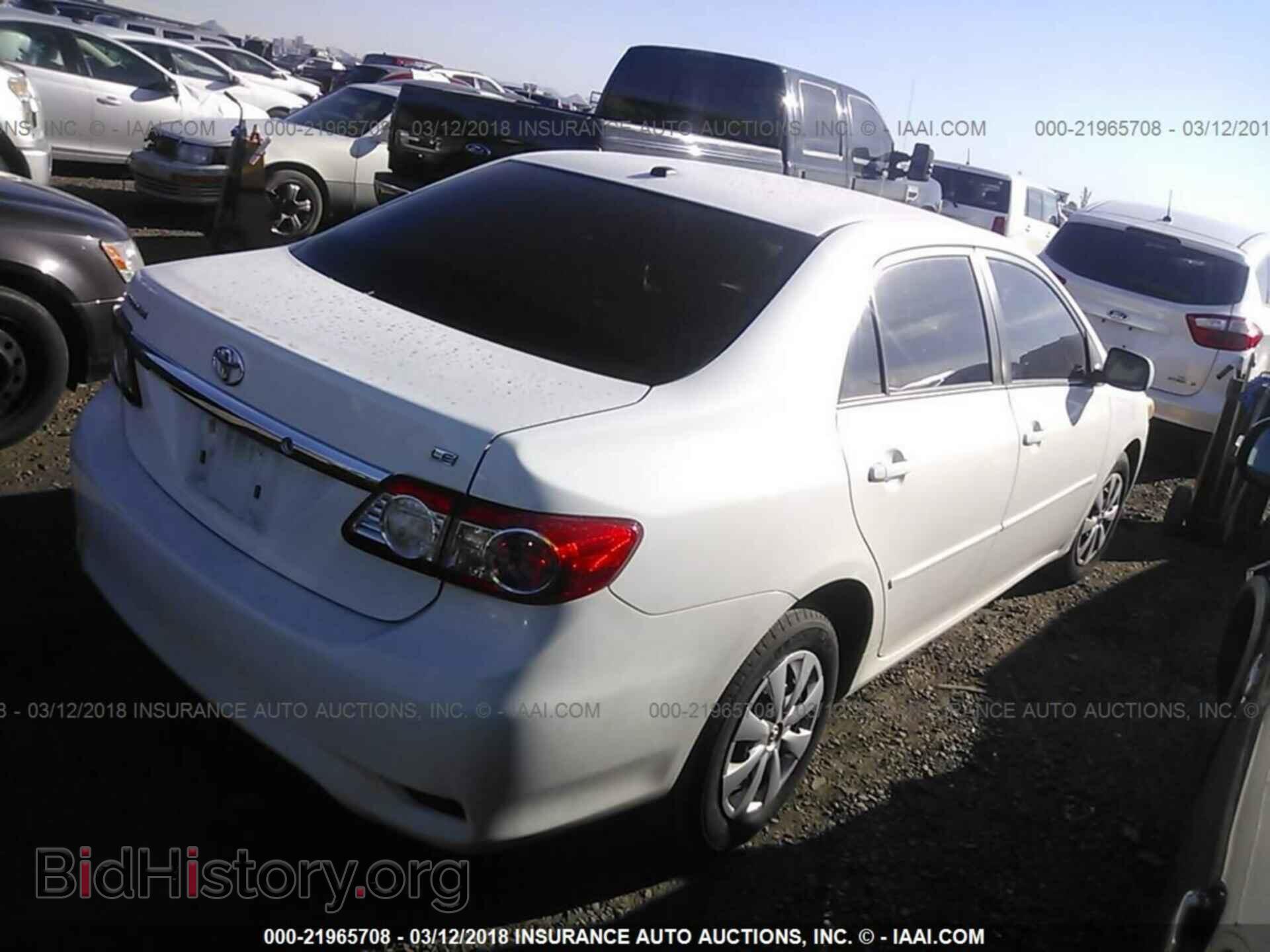 2011 Toyota Corolla - VIN: 2T1BU4EEXBC660175 - Фото 4
