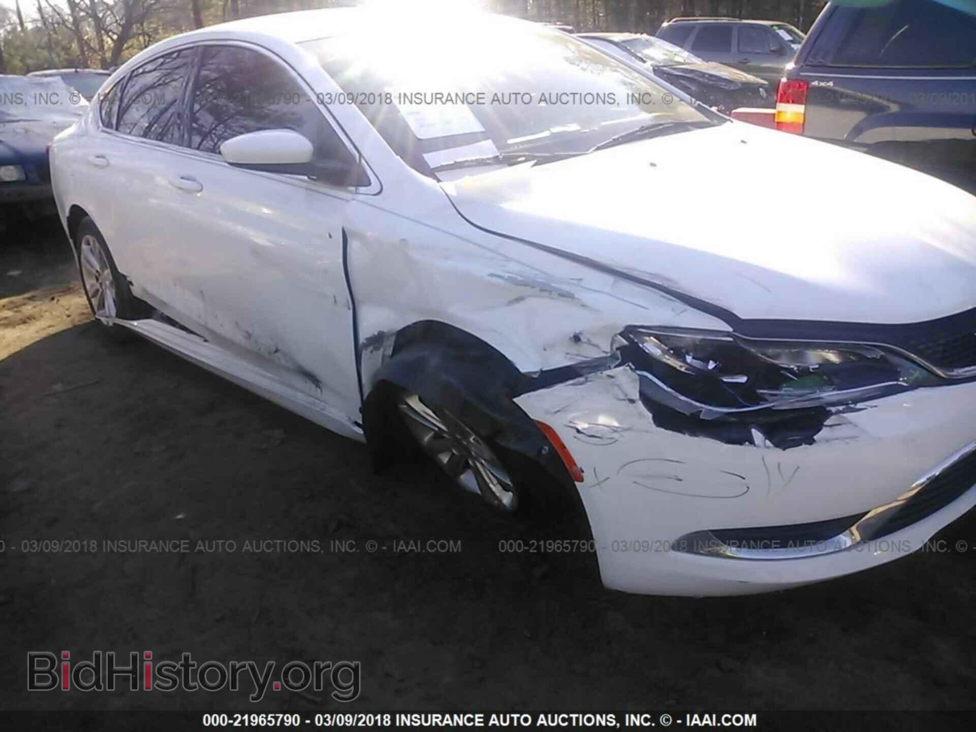 2015 Chrysler 200 - VIN: 1C3CCCAB6FN502050 - Photo 6