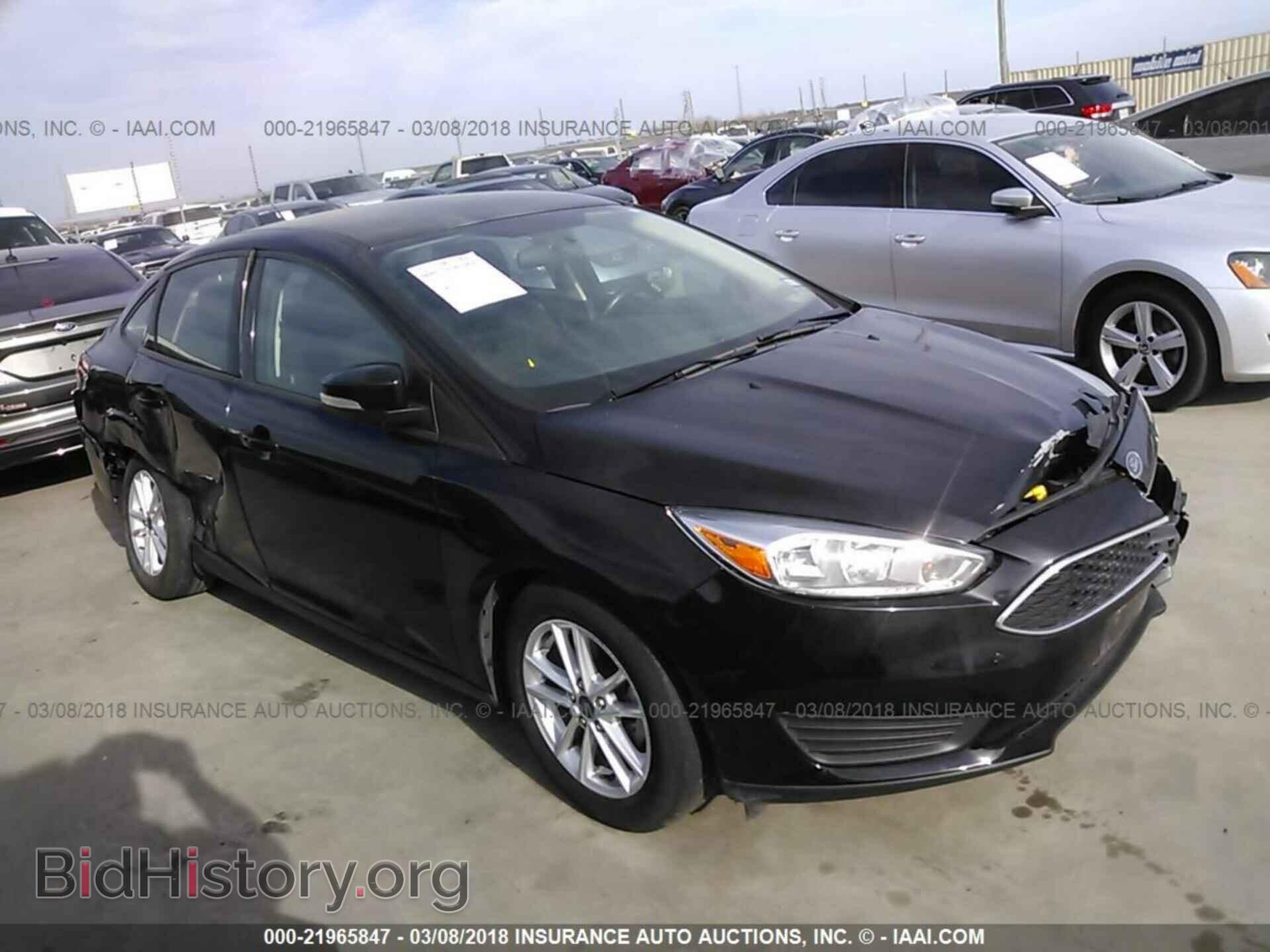 Photo 1FADP3F26GL360508 - Ford Focus 2016