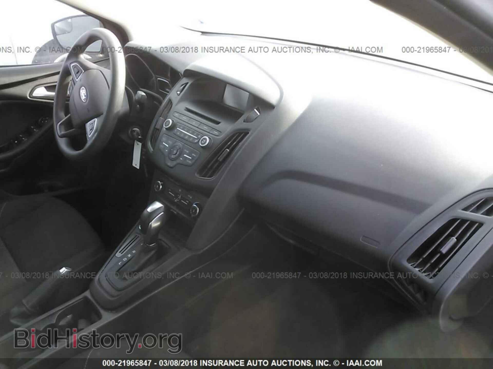 2016 Ford Focus - VIN: 1FADP3F26GL360508 - Фото 5