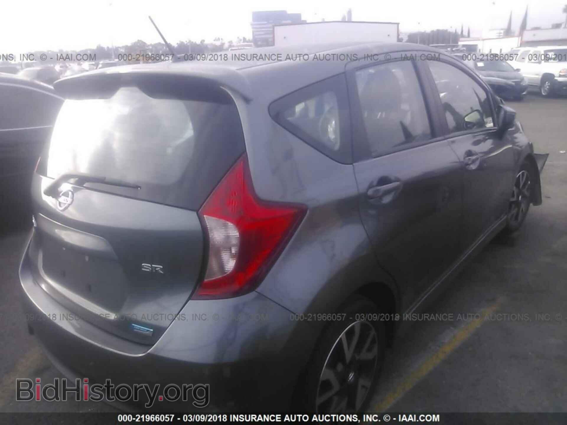 2016 Nissan Versa note - VIN: 3N1CE2CP9GL393239 - Фото 4