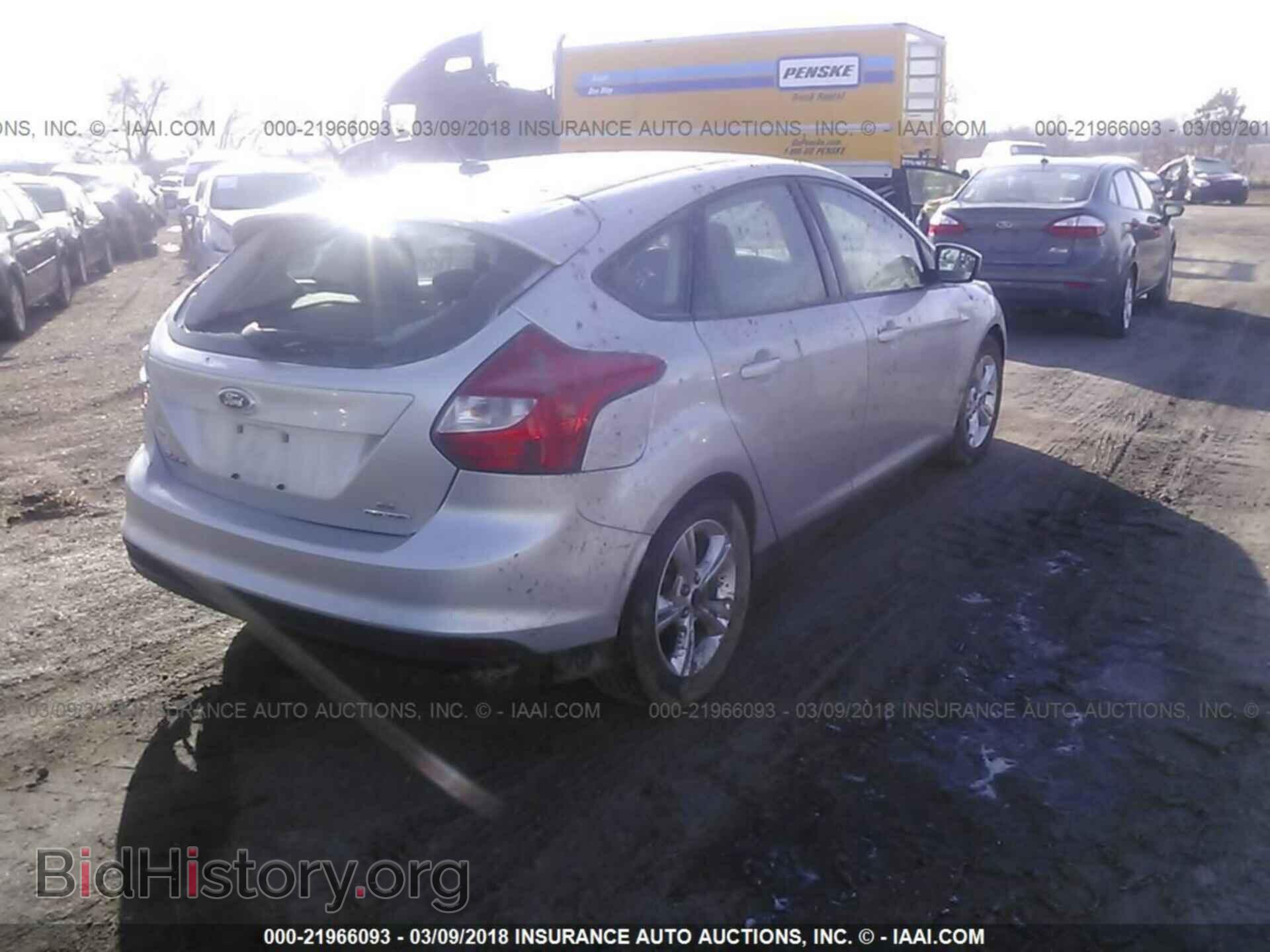 2012 Ford Focus - VIN: 1FAHP3K2XCL476781 - Photo 4