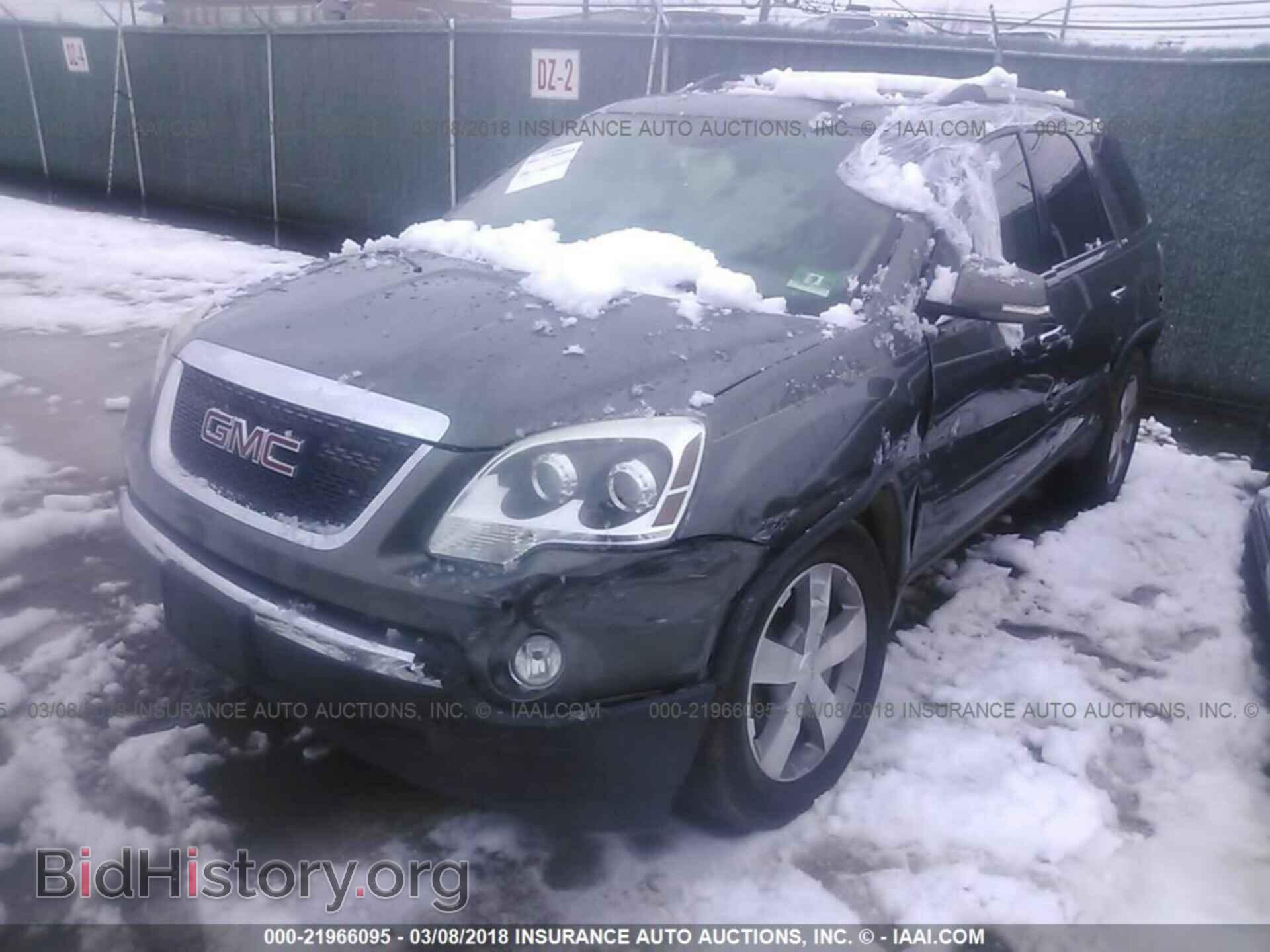 2011 Gmc Acadia - VIN: 1GKKVRED8BJ145153 - Photo 2