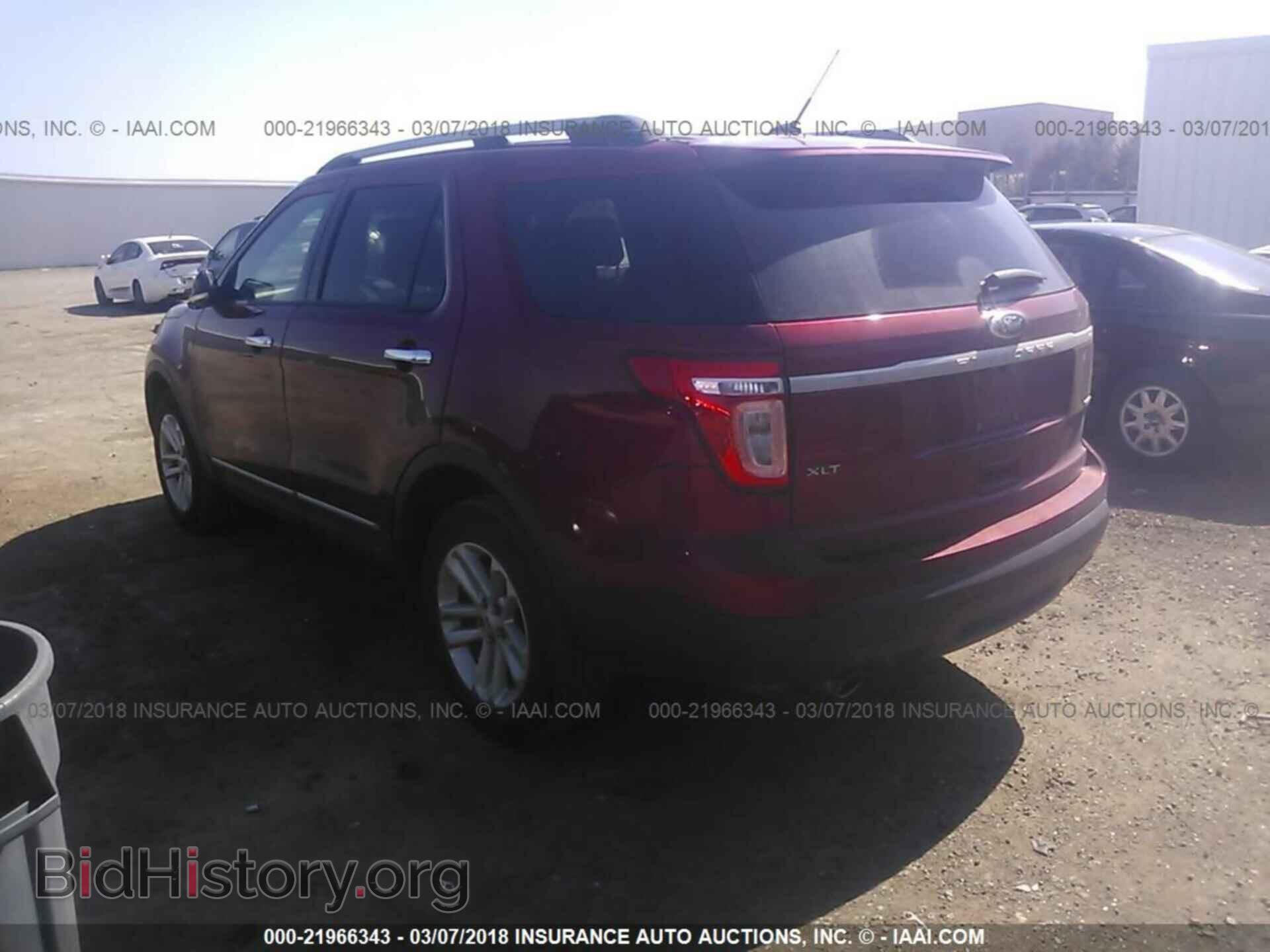 2014 Ford Explorer - VIN: 1FM5K8D82EGB22741 - Фото 3