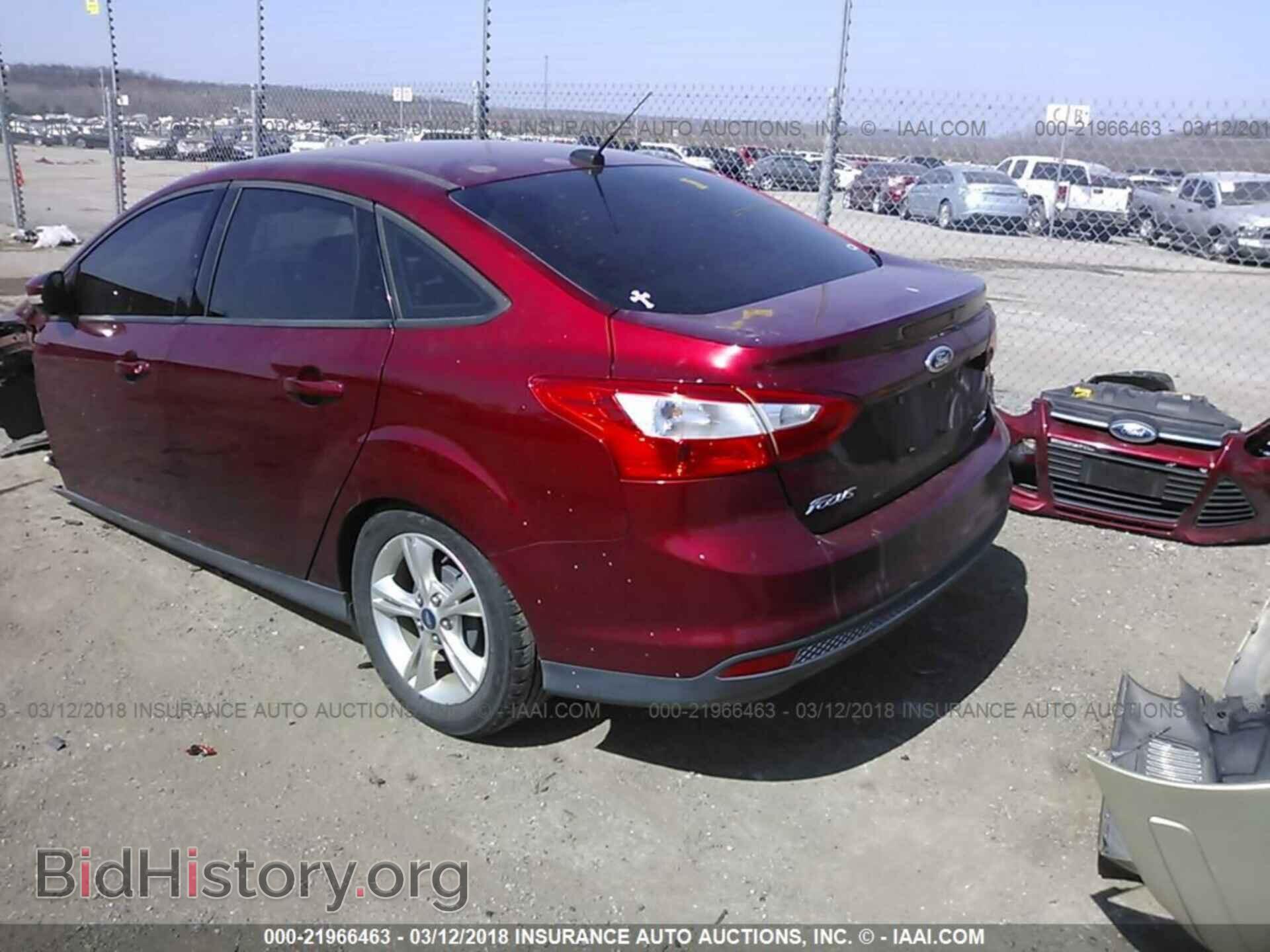 2013 Ford Focus - VIN: 1FADP3F28DL279604 - Photo 3