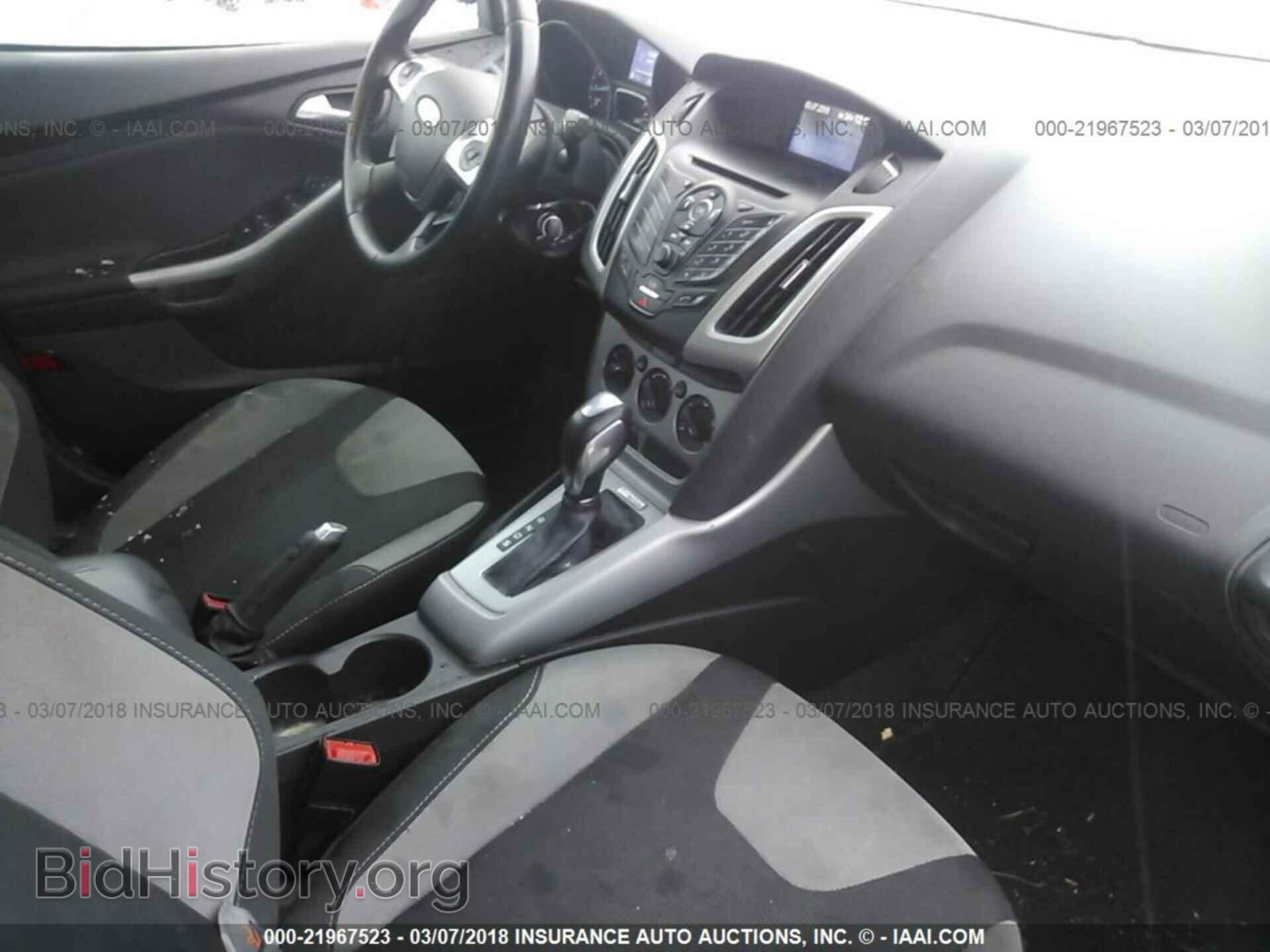 2012 Ford Focus - VIN: 1FAHP3F26CL260100 - Фото 5