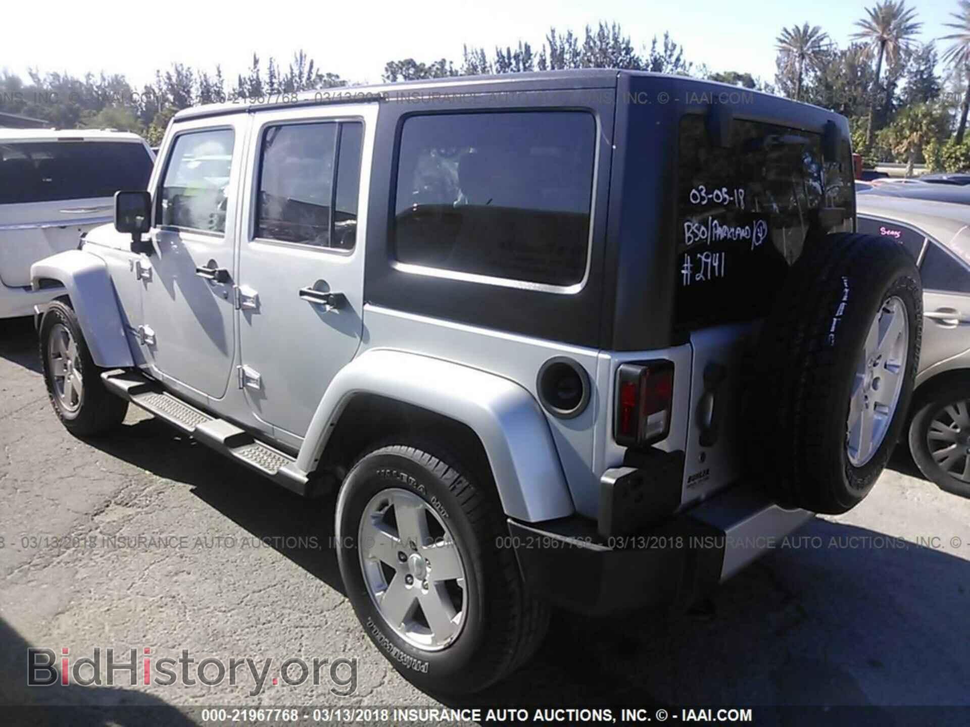 2012 Jeep Wrangler - VIN: 1C4BJWEG9CL122941 - Фото 3